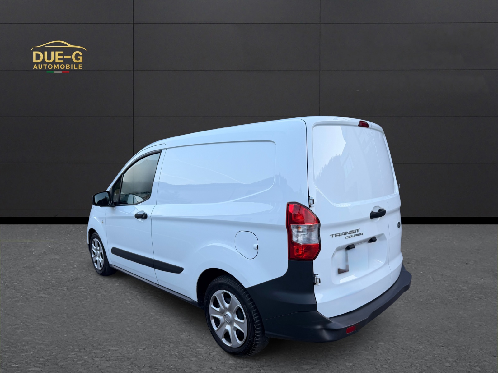 FORD Transit Courier Van 1.0 EcoBoost Basis-image-2