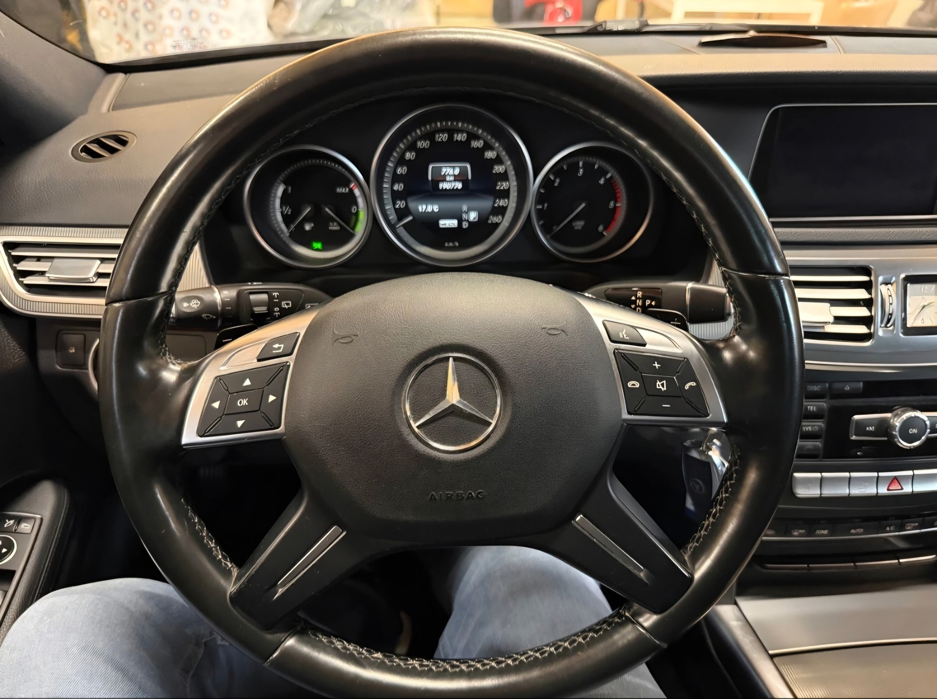 MERCEDES-BENZ E 300 BlueTEC Hybrid Elégance 7G-Tronic-image-8