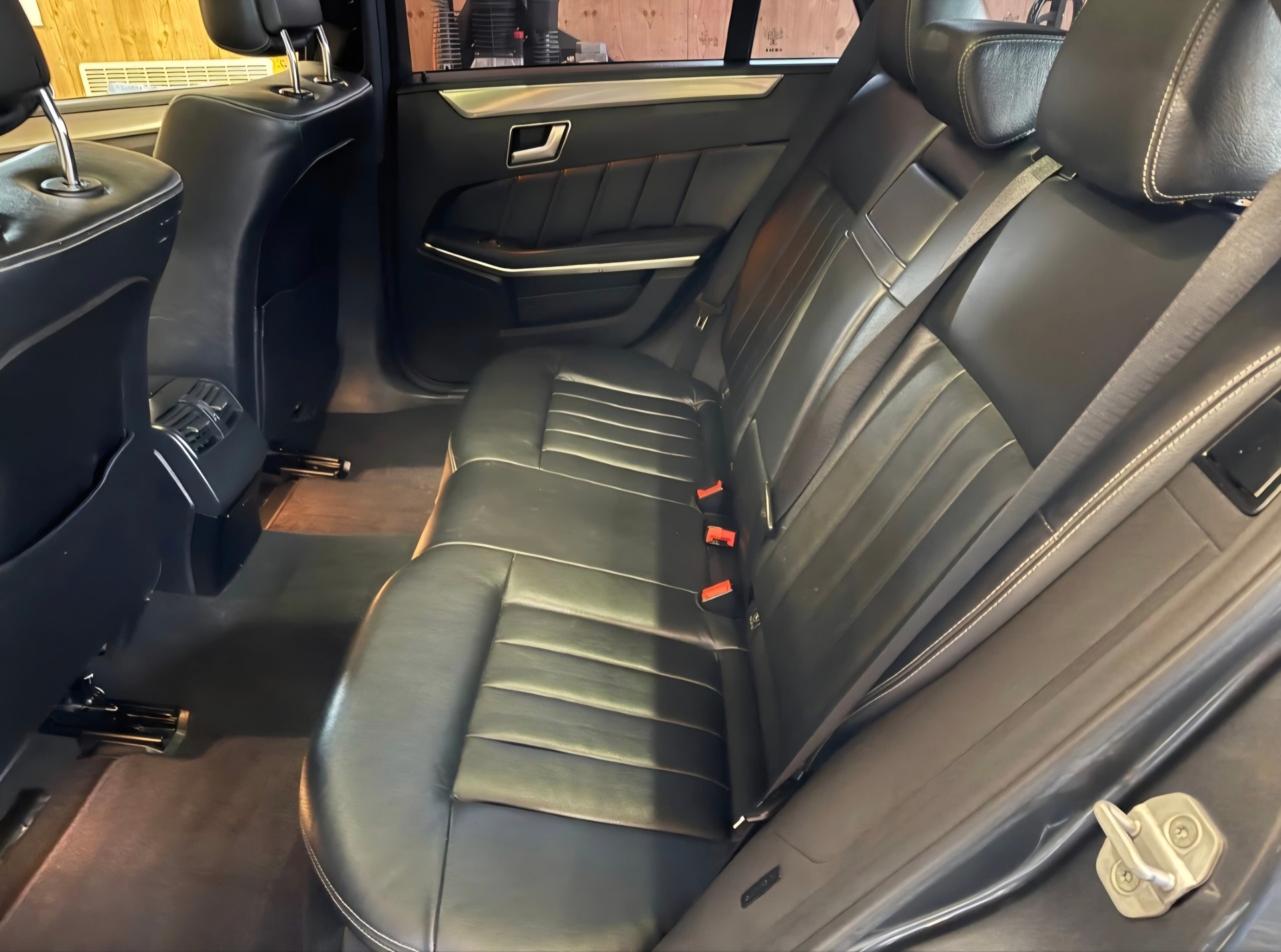 MERCEDES-BENZ E 300 BlueTEC Hybrid Elégance 7G-Tronic-image-6