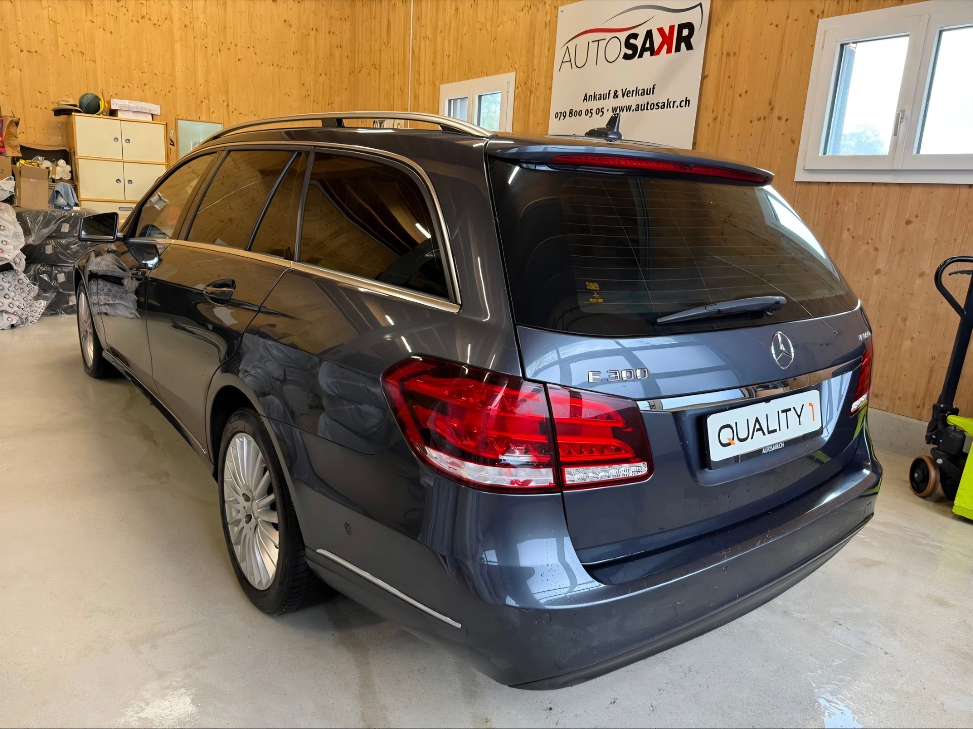 MERCEDES-BENZ E 300 BlueTEC Hybrid Elégance 7G-Tronic-image-5