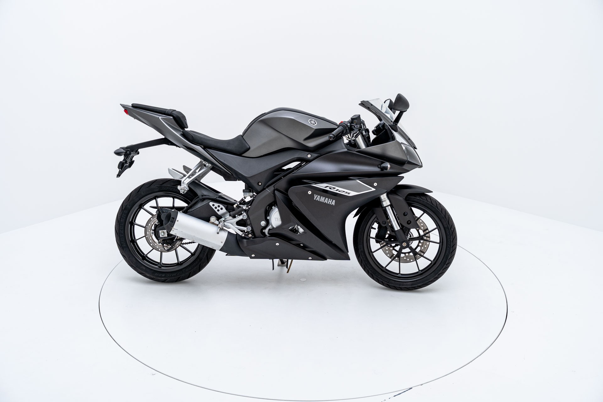 YAMAHA YZF-R 125 ABS