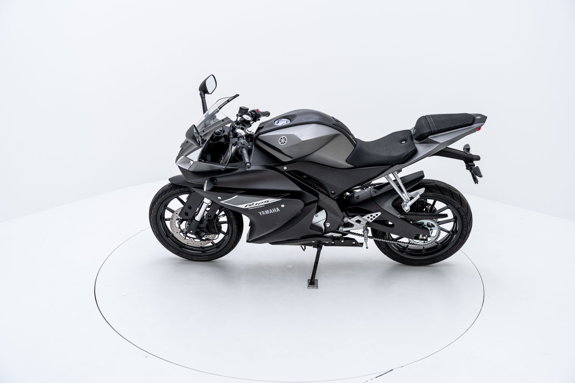 YAMAHA YZF-R 125 ABS-image-5