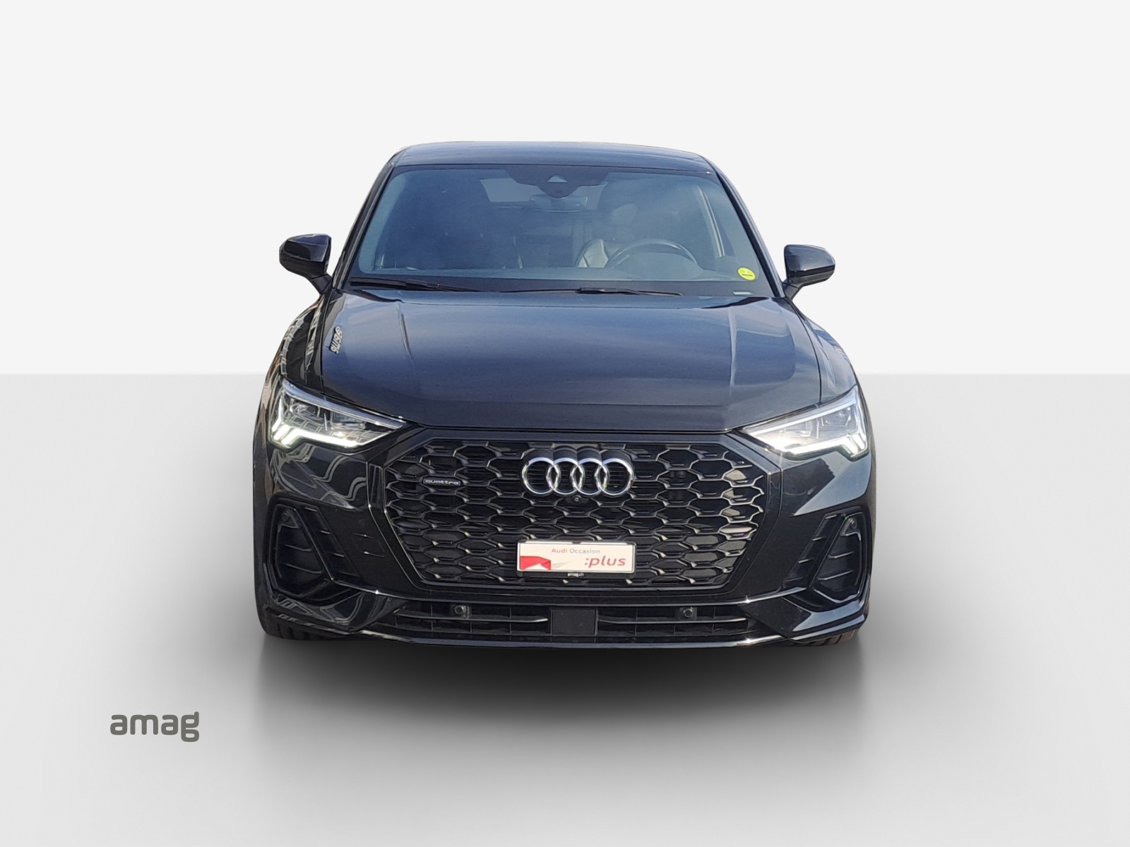 AUDI Q3 Sportback 35 TDI S line quattro S-tronic-image-6