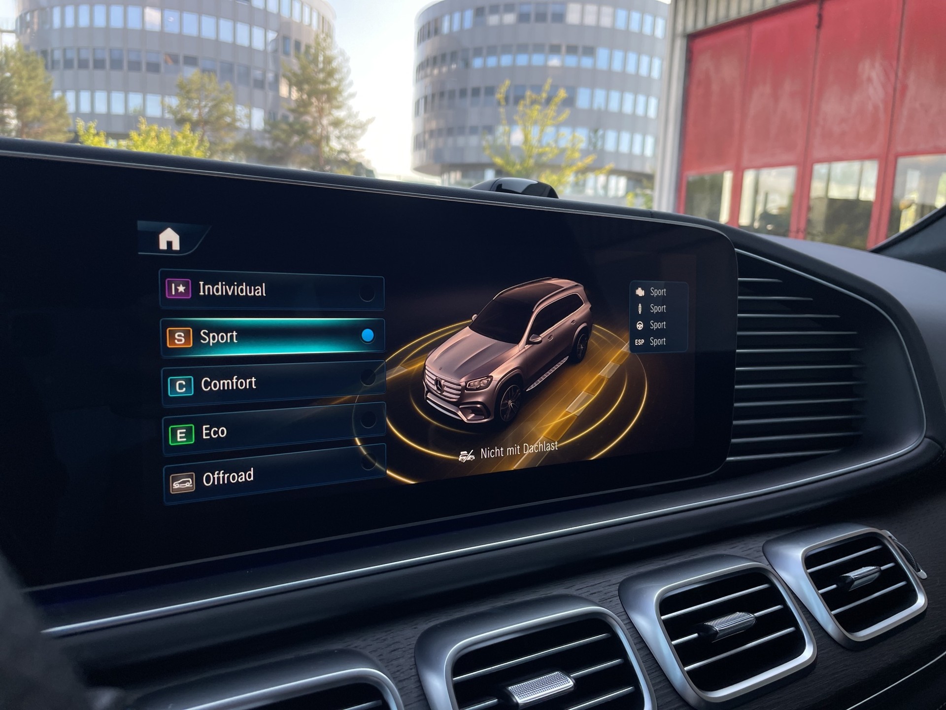 MERCEDES-BENZ GLS 450 d AMG Line 4matic-image-21
