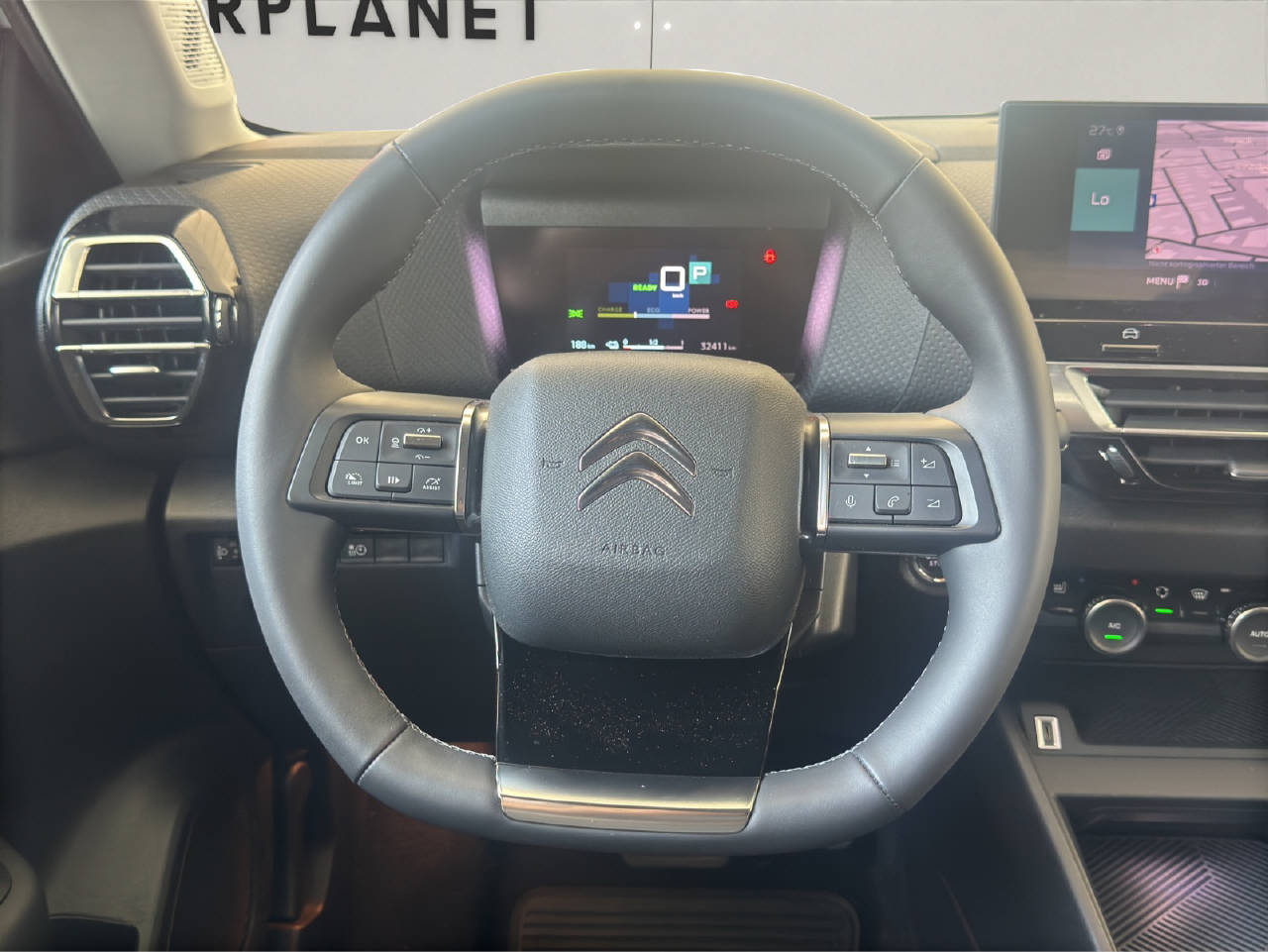 CITROEN e-C4 Shine-image-12