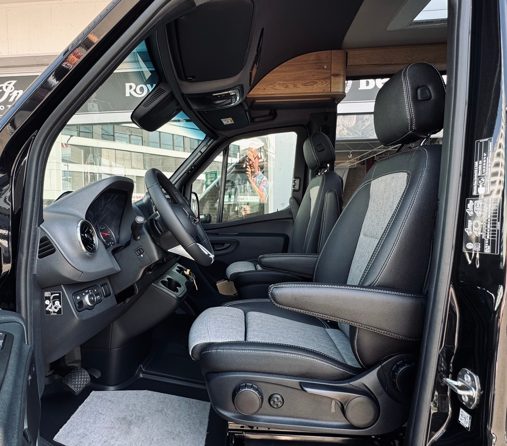 PÖSSL Roadstar X 4x4-image-9