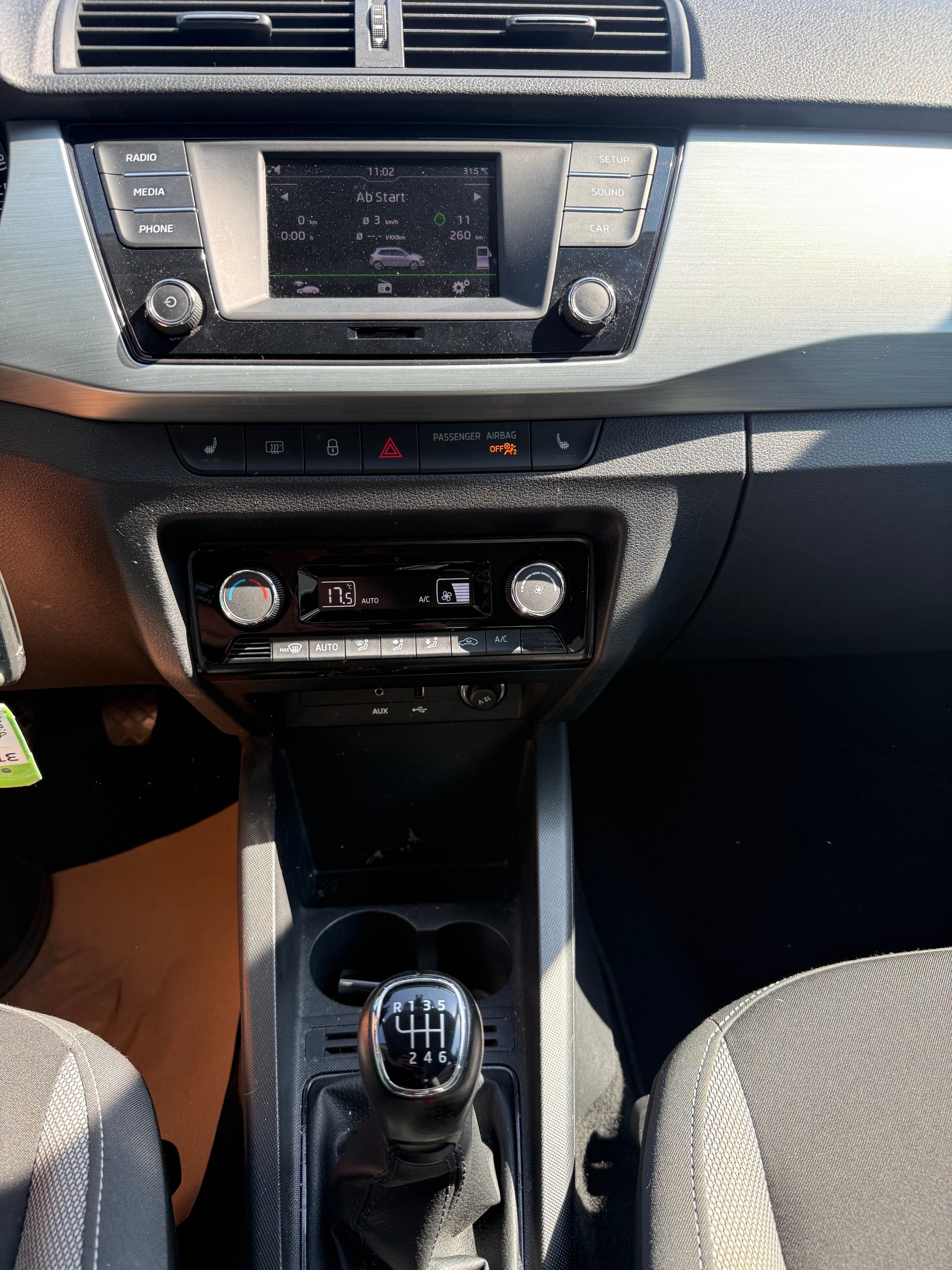 SKODA Fabia 1.0 TSI Ambition-image-6