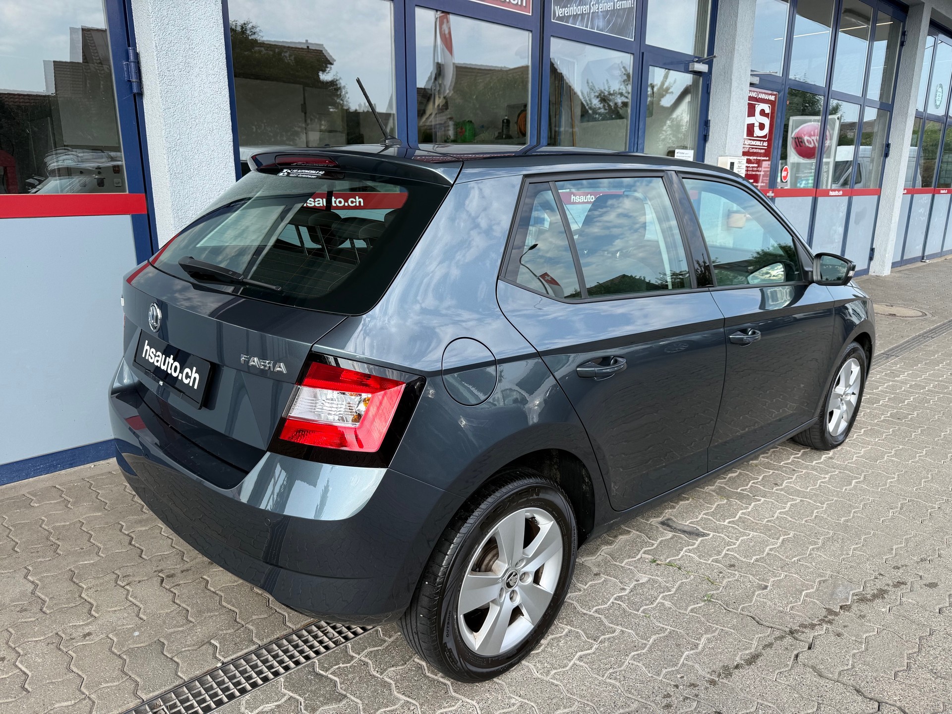 SKODA Fabia 1.0 TSI Ambition-image-2