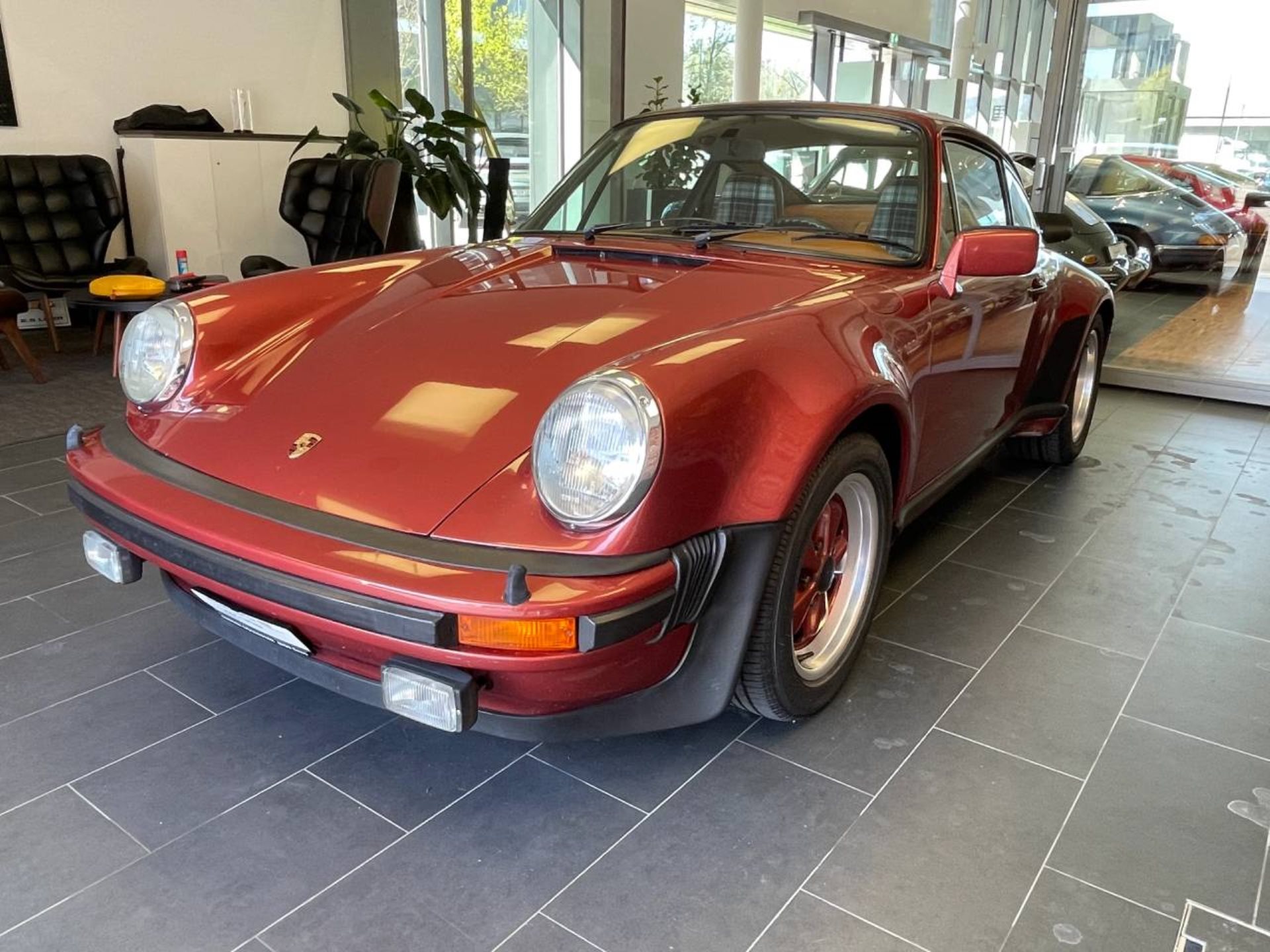 PORSCHE 911 Turbo 3.0 Coupé-image-4