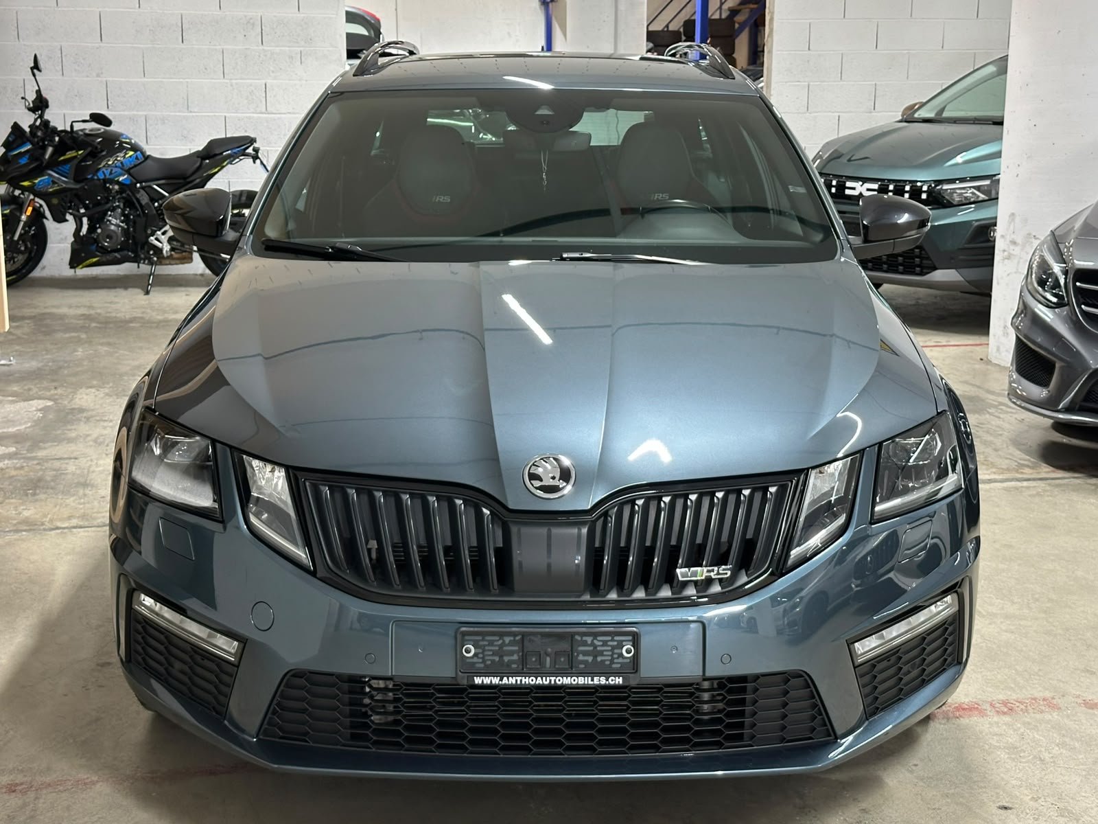 SKODA Octavia Combi 2.0 TDI RS 4x4 DSG-image-1