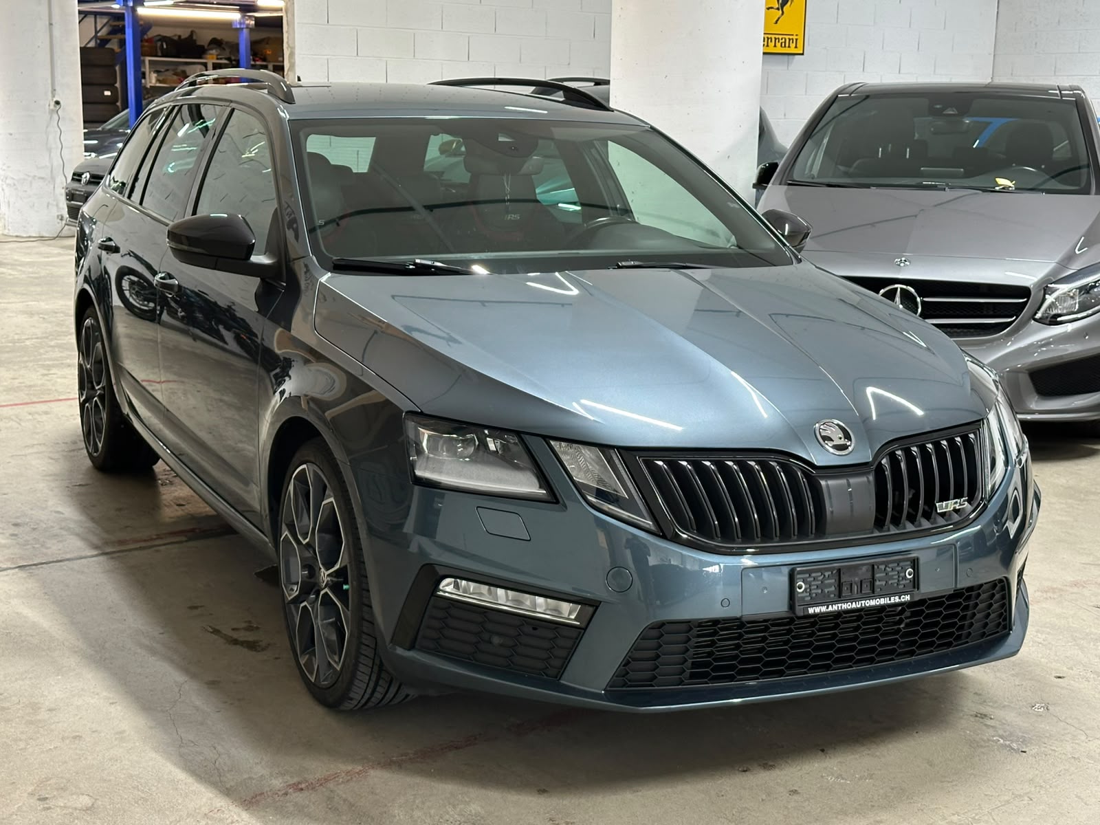 SKODA Octavia Combi 2.0 TDI RS 4x4 DSG-image-3