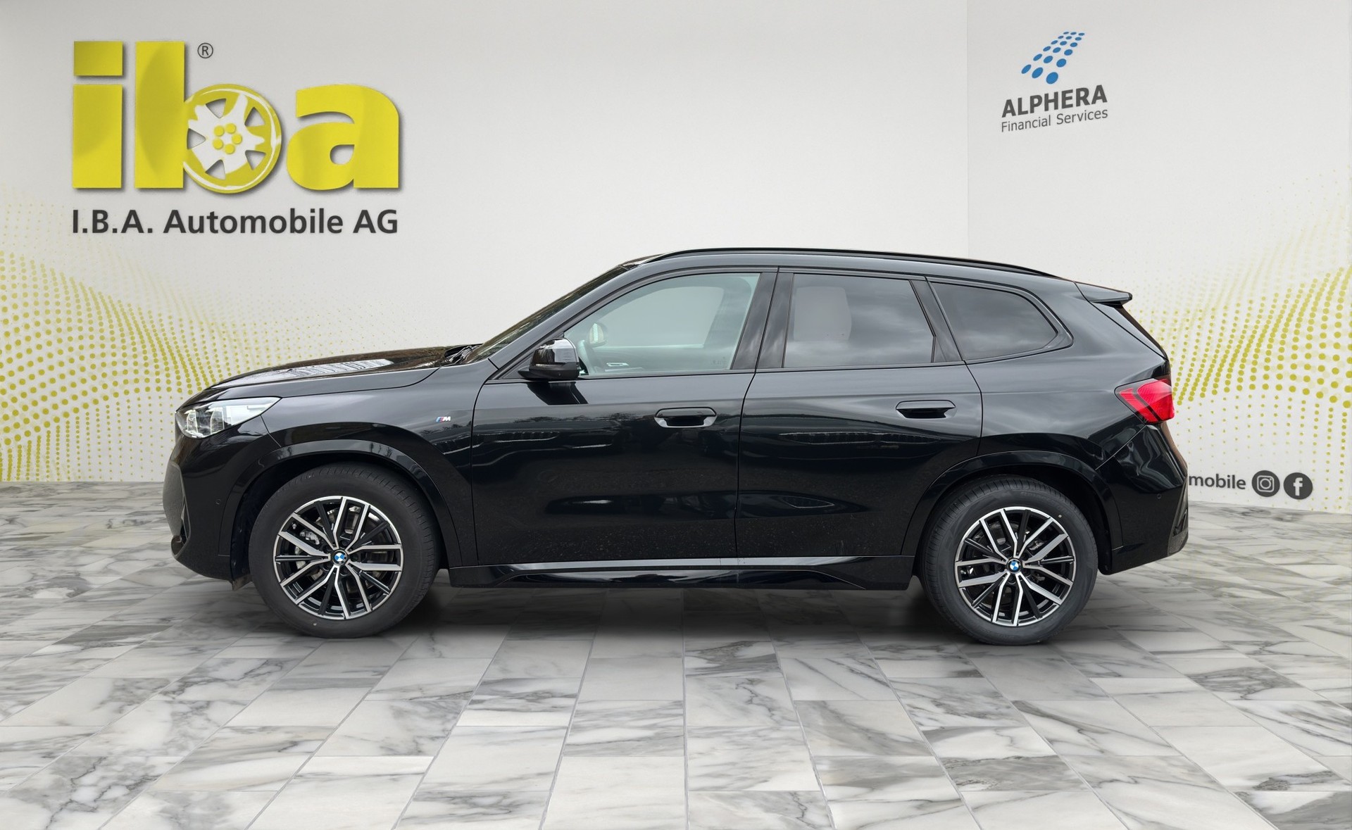 BMW X1 sDrive 20i 48V M Sport INNOVATIONSPAKET-image-1