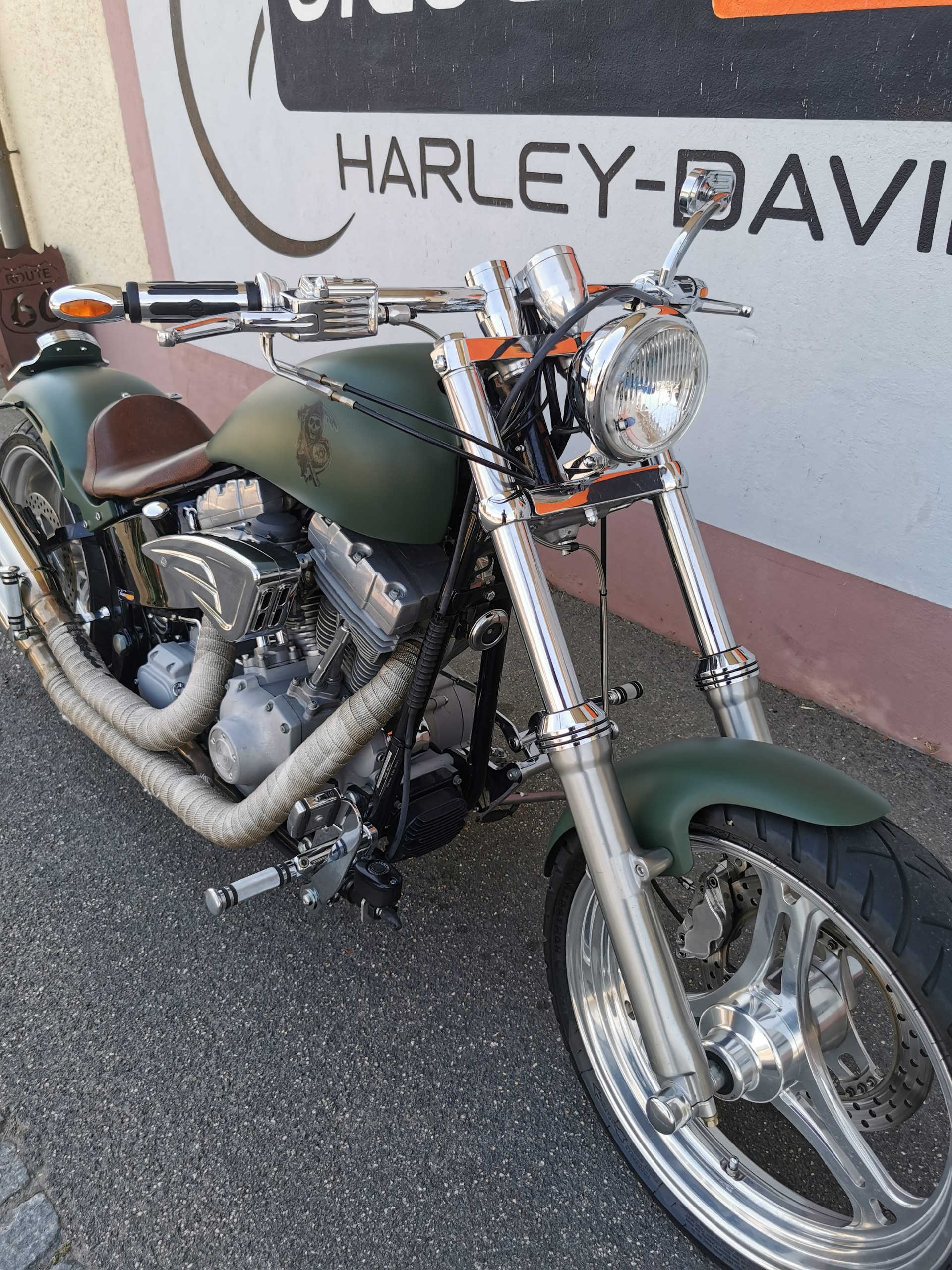 HARLEY-DAVIDSON FXST Softail Standard-image-2