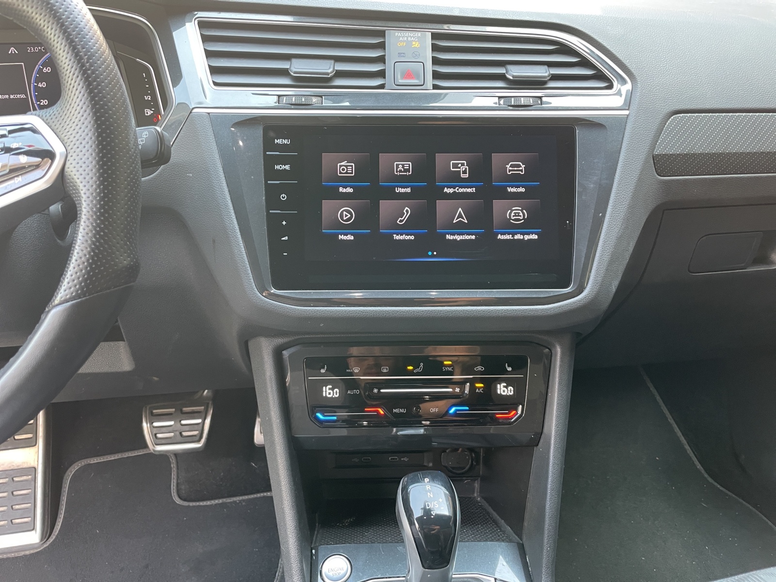 VW Tiguan 2.0TSI R-Line 4Motion DSG-image-10