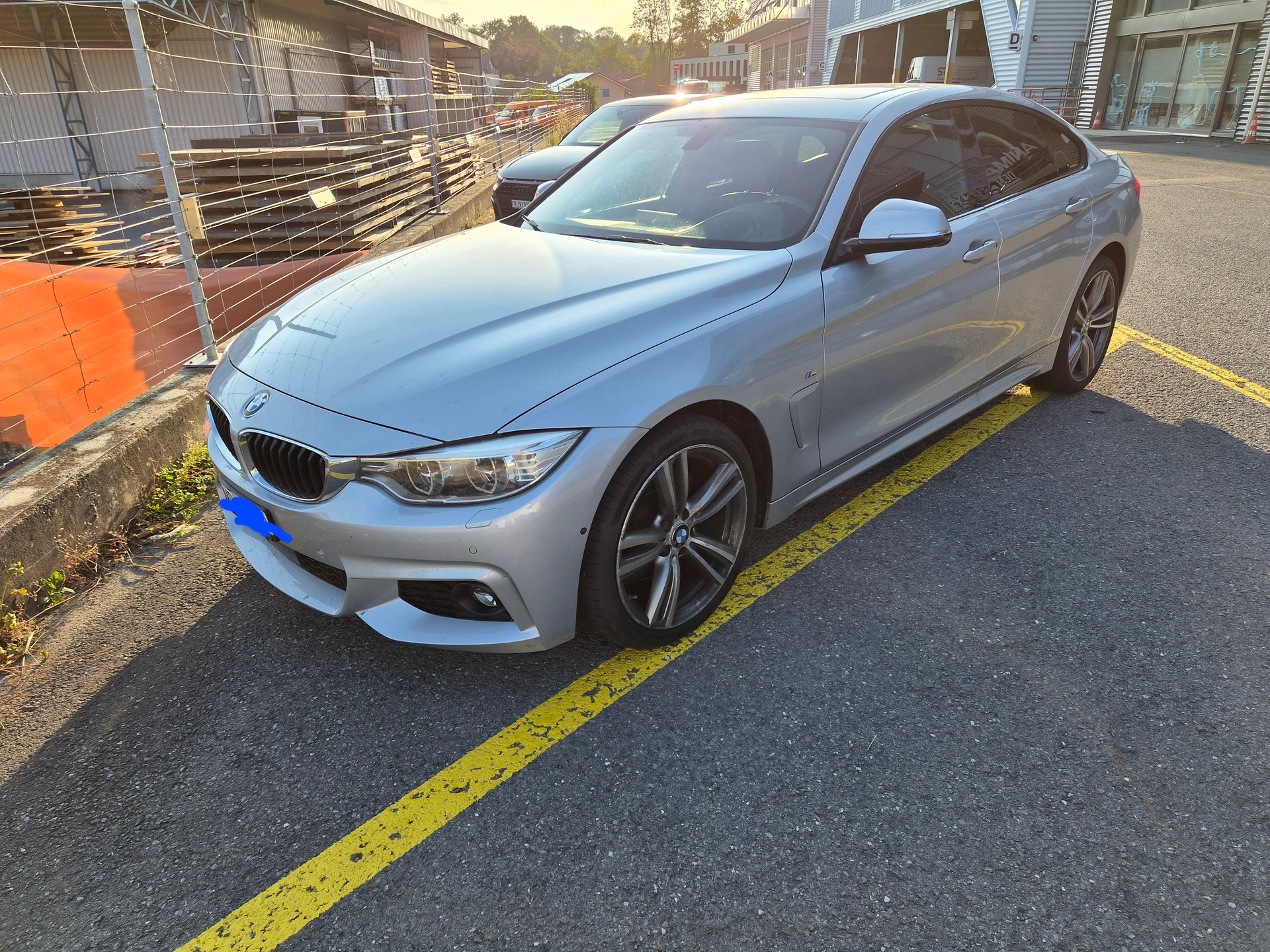 BMW 428i xDrive-image-2