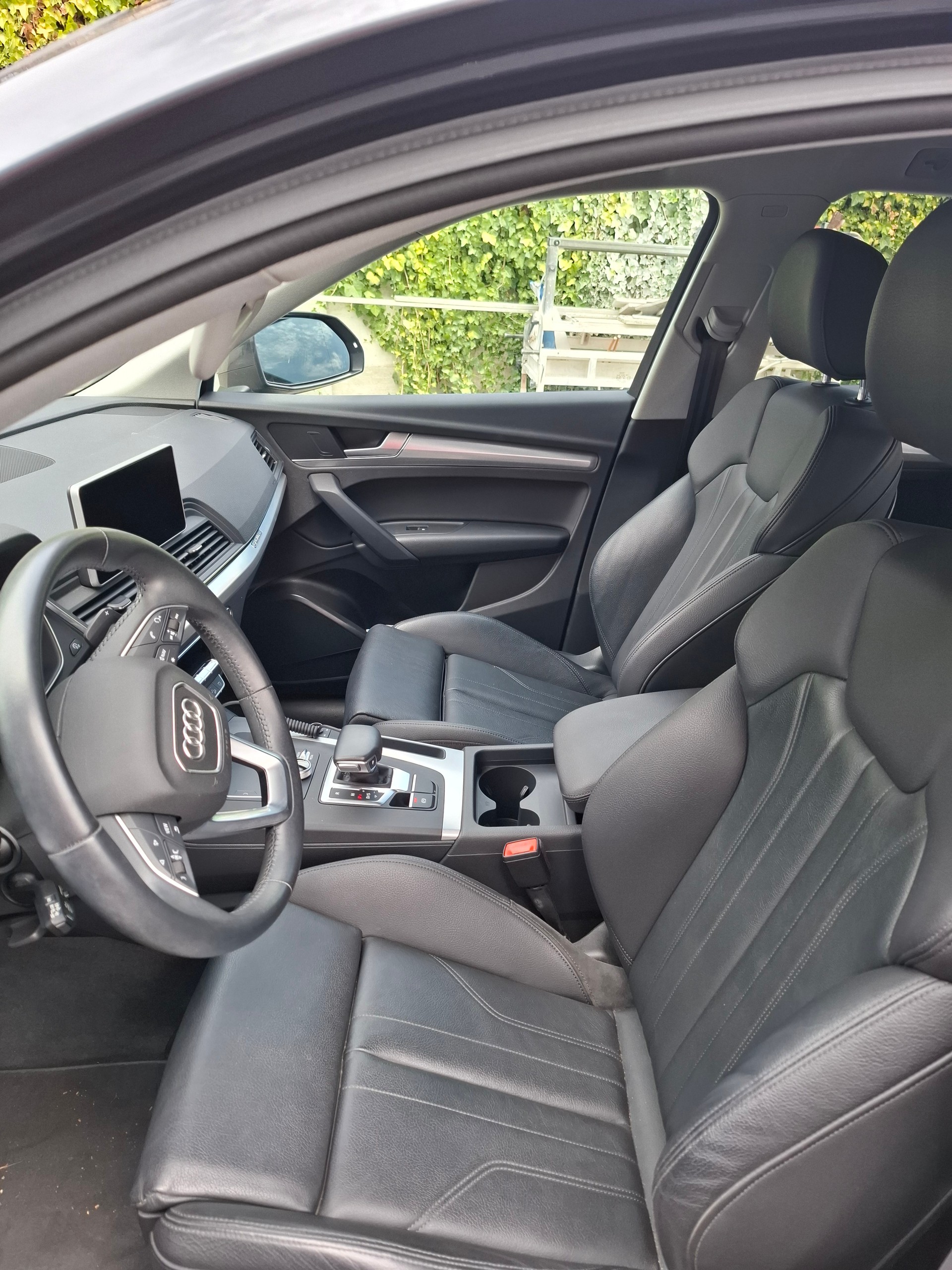 AUDI Q5-image-3