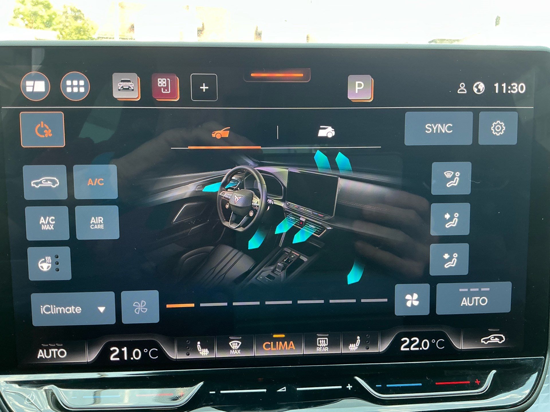 CUPRA Formentor VZ 2.0 TSI 333 PS 4Drive ***PANORAMADACH***-image-22