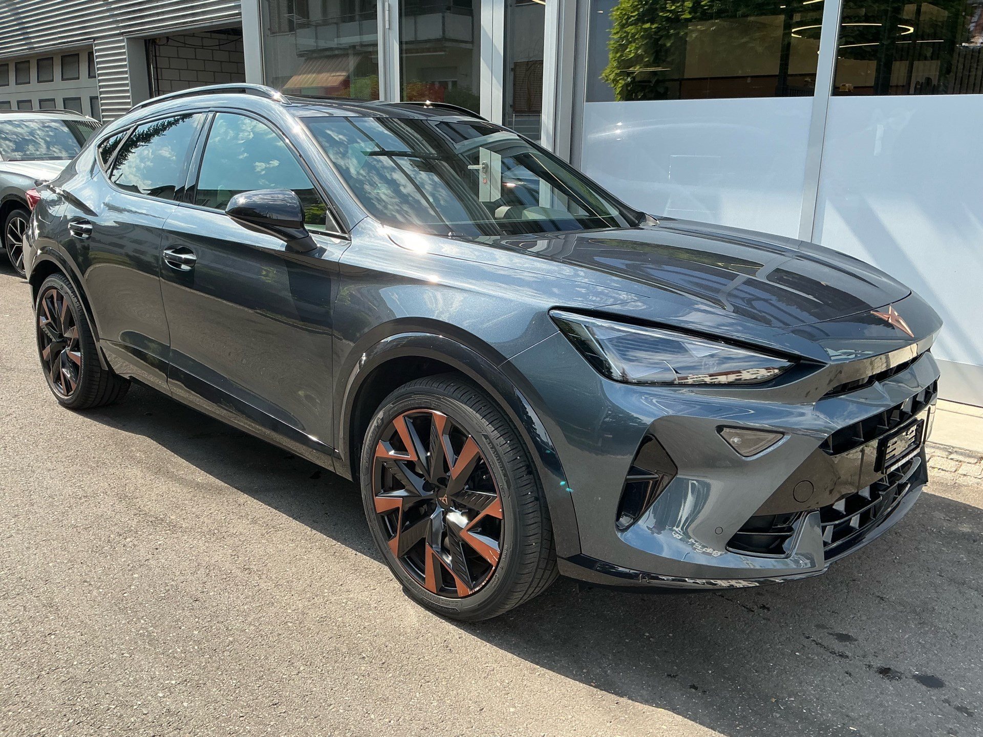 CUPRA Formentor VZ 2.0 TSI 333 PS 4Drive ***PANORAMADACH***-showroom-element-2