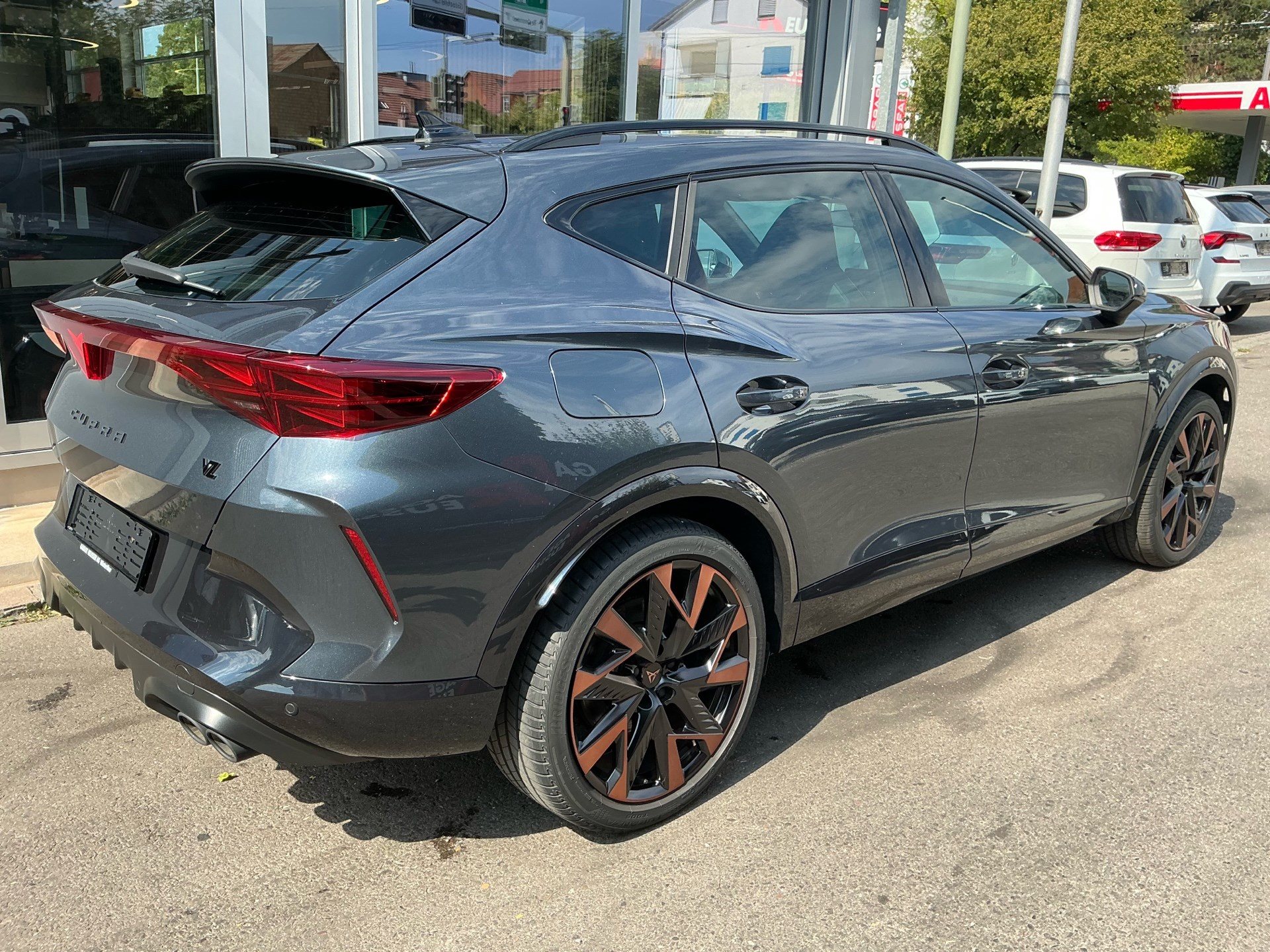 CUPRA Formentor VZ 2.0 TSI 333 PS 4Drive ***PANORAMADACH***-showroom-element-3