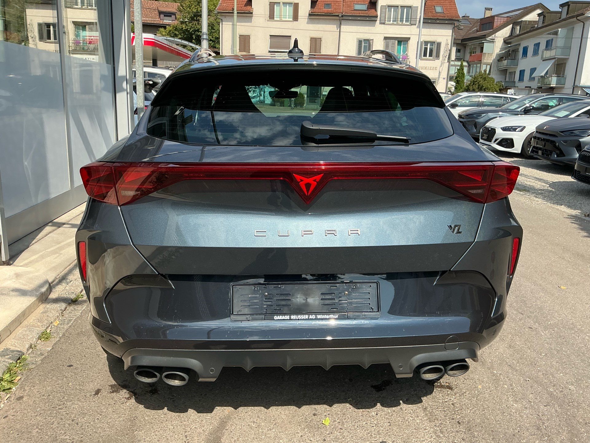 CUPRA Formentor VZ 2.0 TSI 333 PS 4Drive ***PANORAMADACH***-image-4