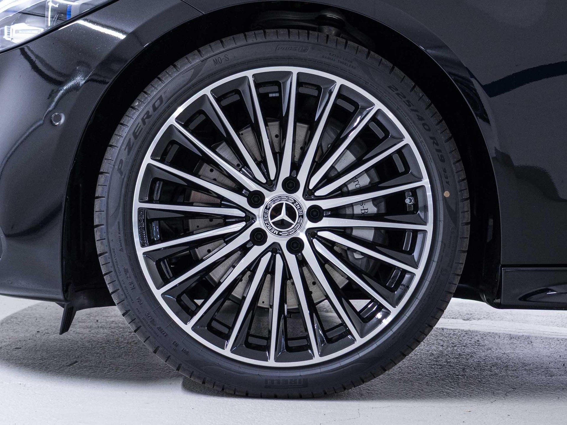 MERCEDES-BENZ C 220 d 4MATIC "Swiss Star"-image-14
