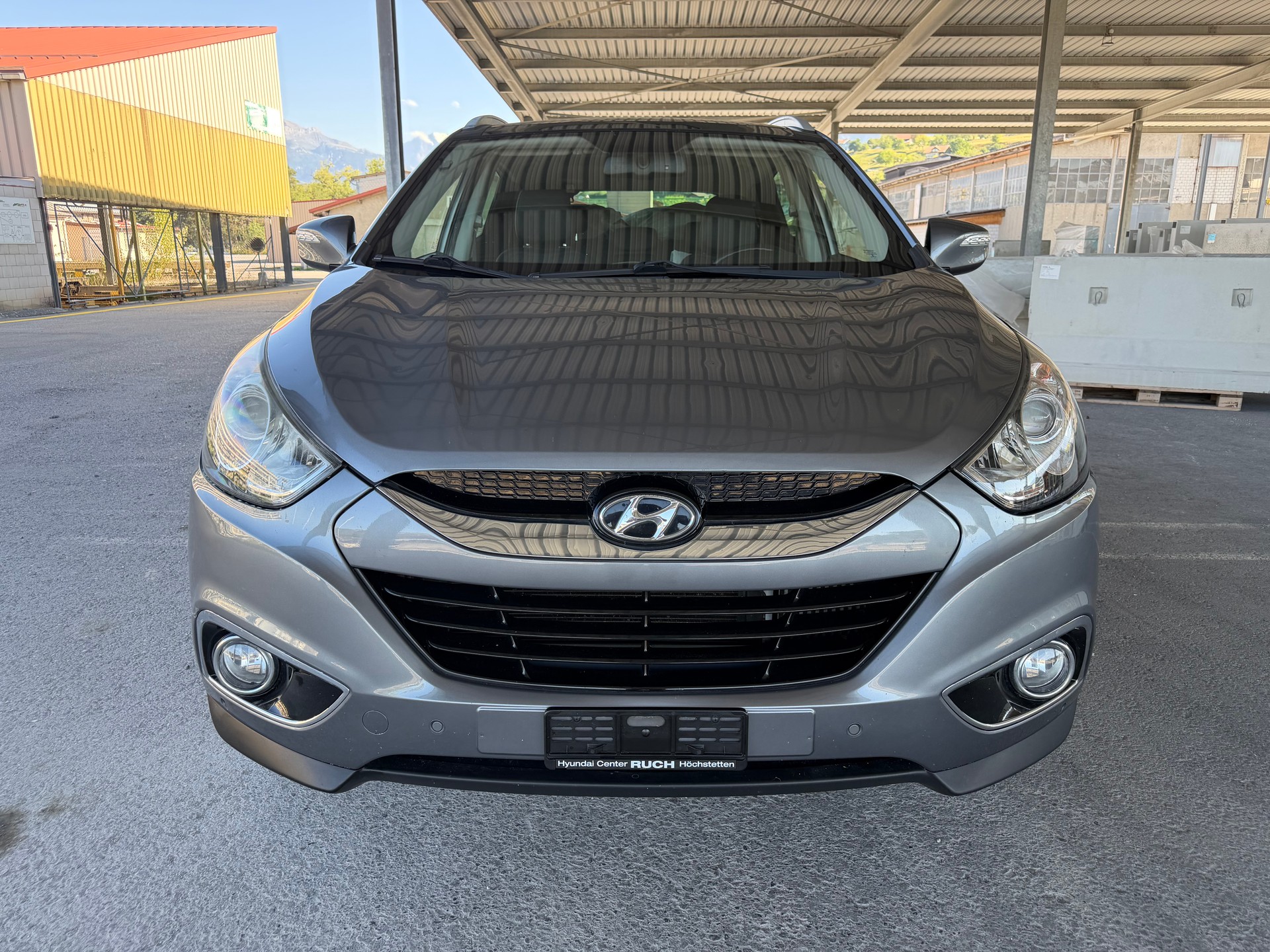 HYUNDAI iX 35 2.0 CRDi Premium 4WD Automatic-image-8