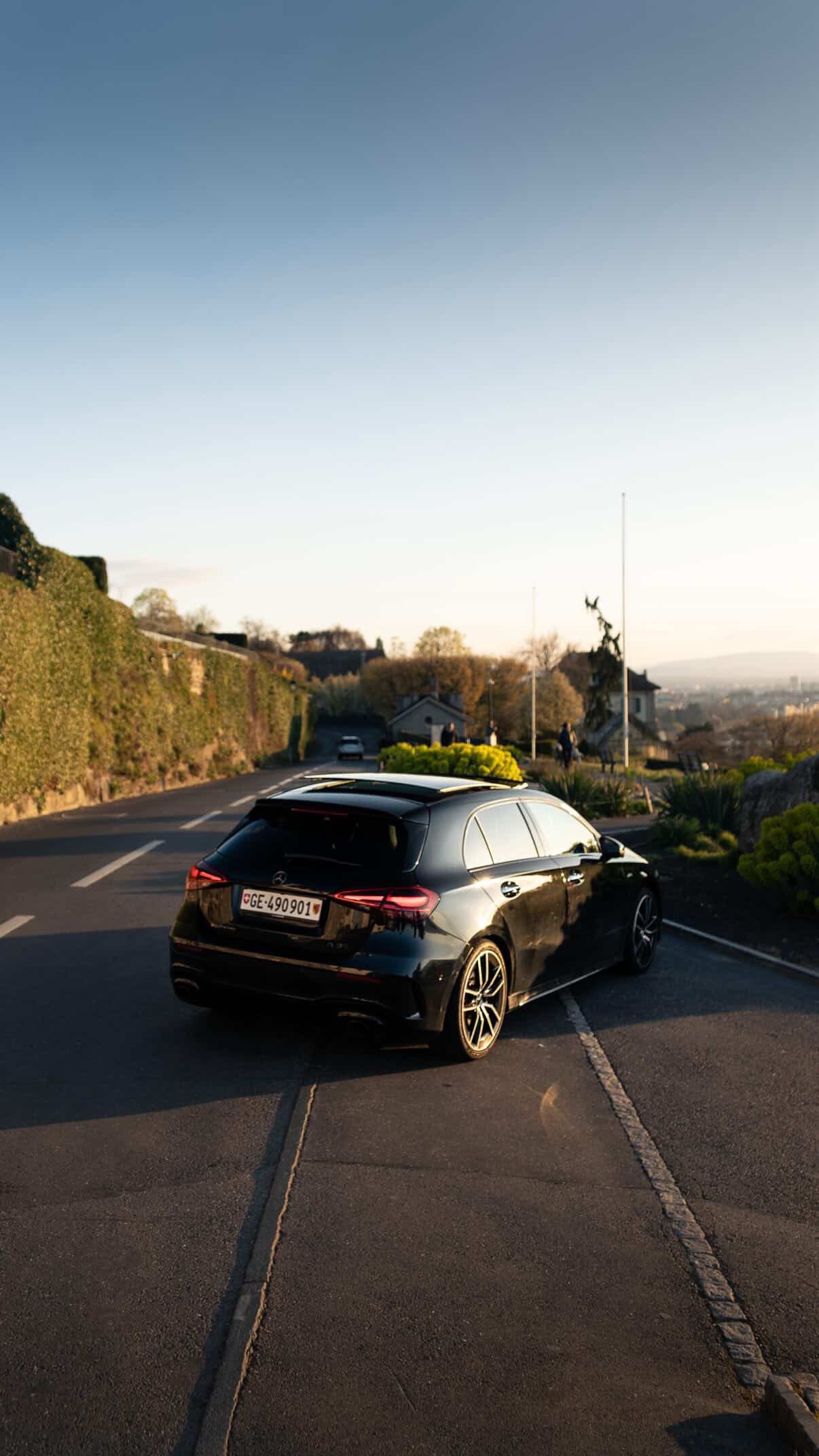 MERCEDES-BENZ A 35 AMG-image-3