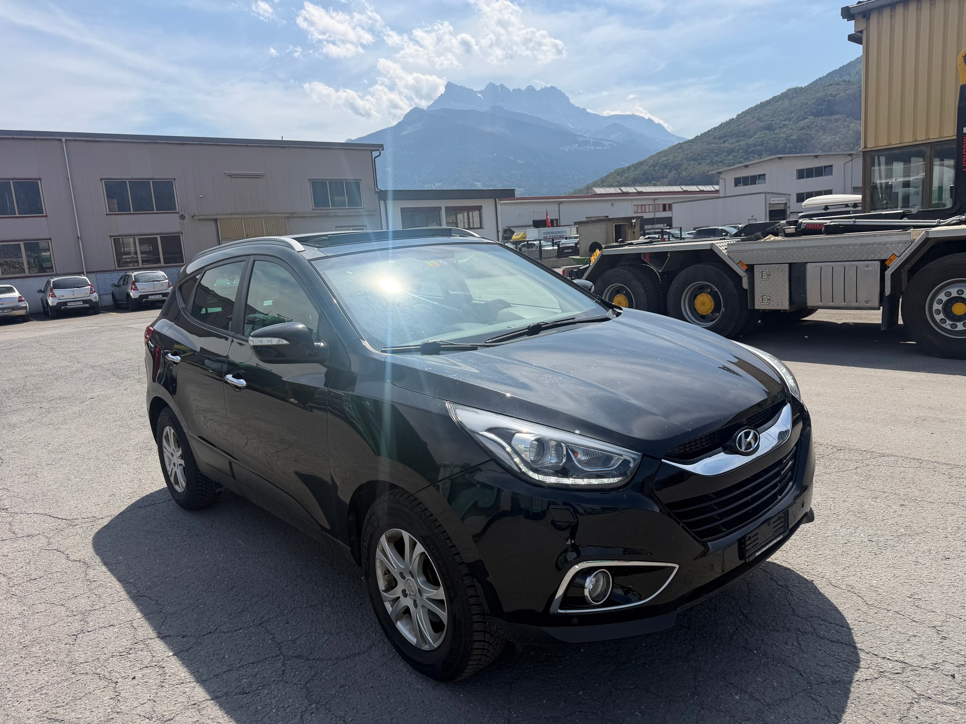 HYUNDAI iX 35 2.0 CRDi exxtra Plus 4WD-image-1