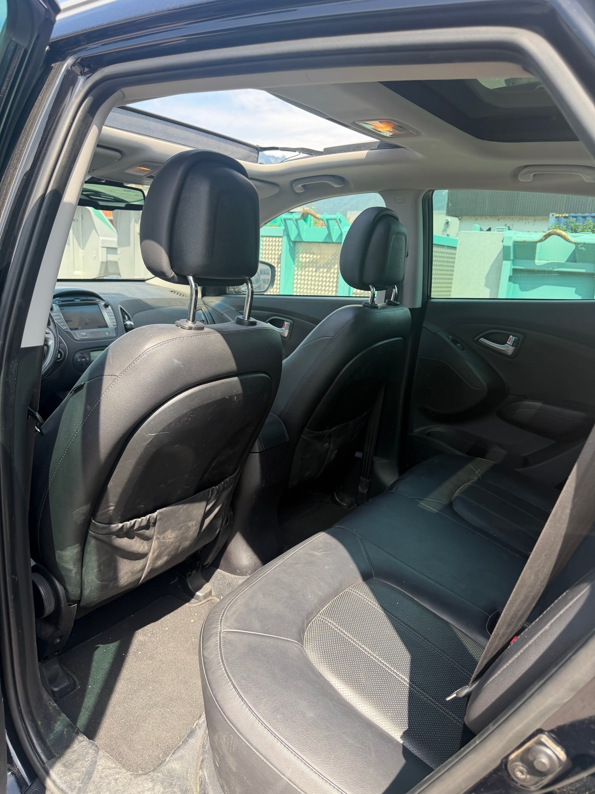 HYUNDAI iX 35 2.0 CRDi exxtra Plus 4WD-image-5