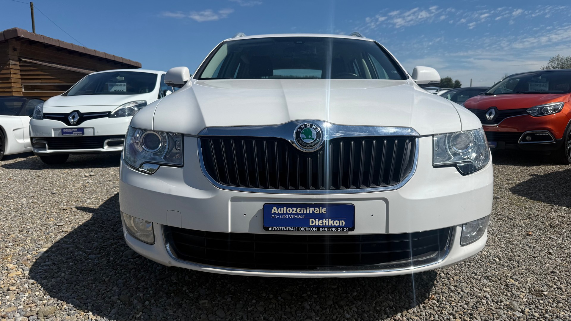 SKODA Superb Combi 1.8 TSI Ambition 4x4-image-11