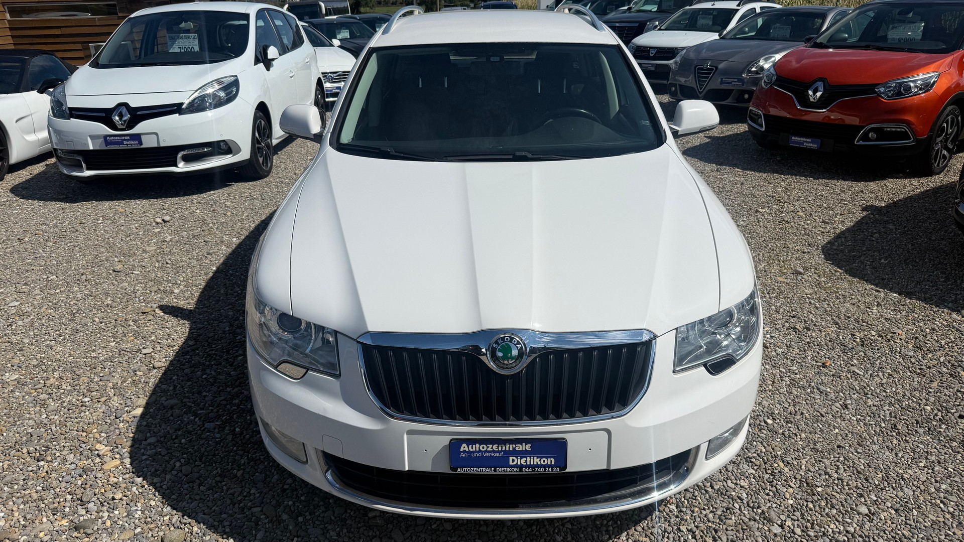 SKODA Superb Combi 1.8 TSI Ambition 4x4-image-12