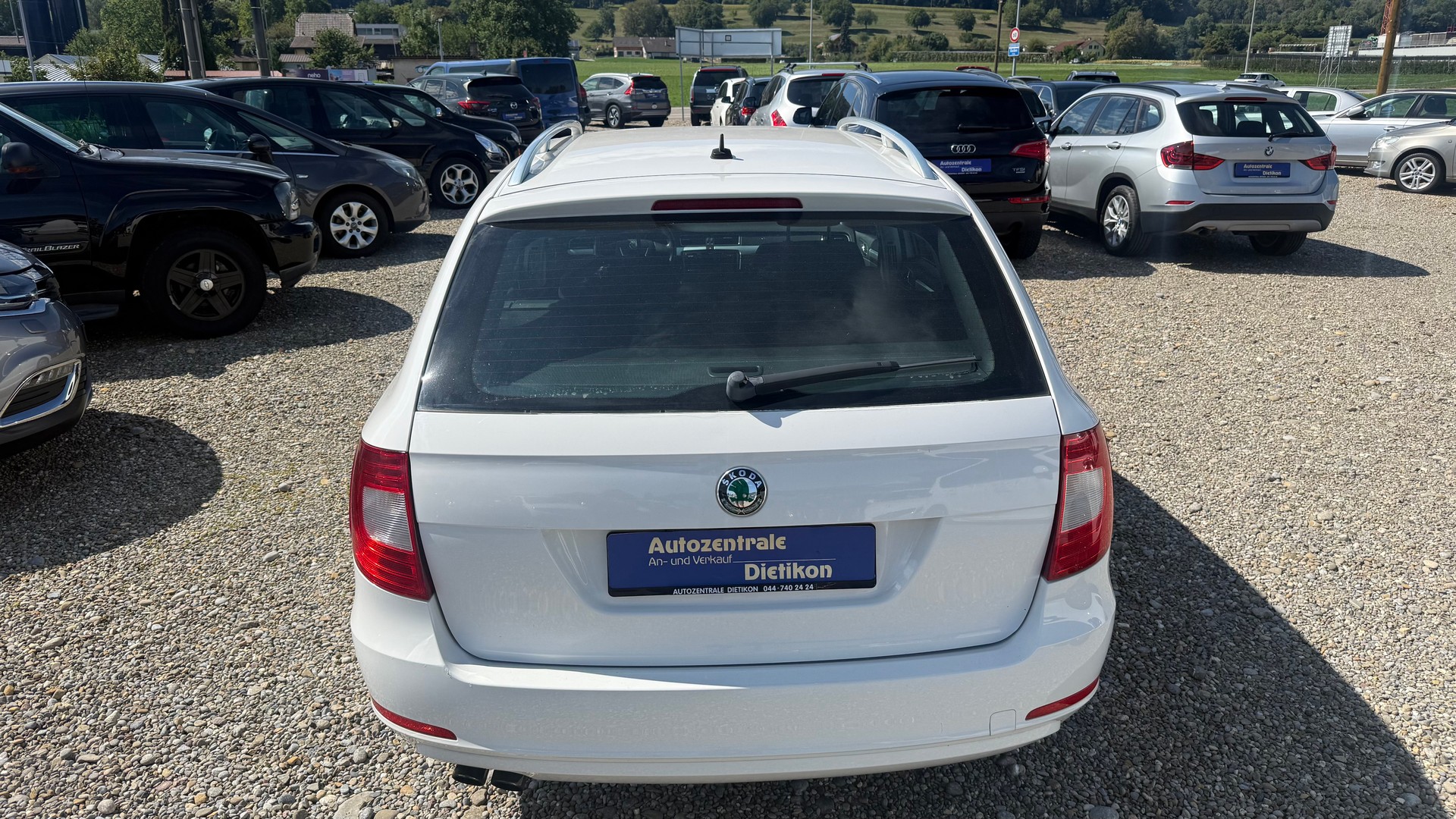 SKODA Superb Combi 1.8 TSI Ambition 4x4-image-17