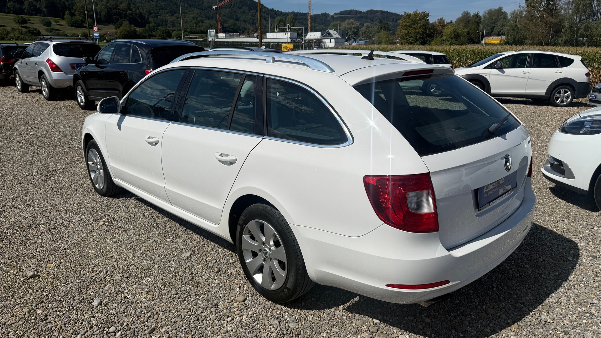 SKODA Superb Combi 1.8 TSI Ambition 4x4-image-19