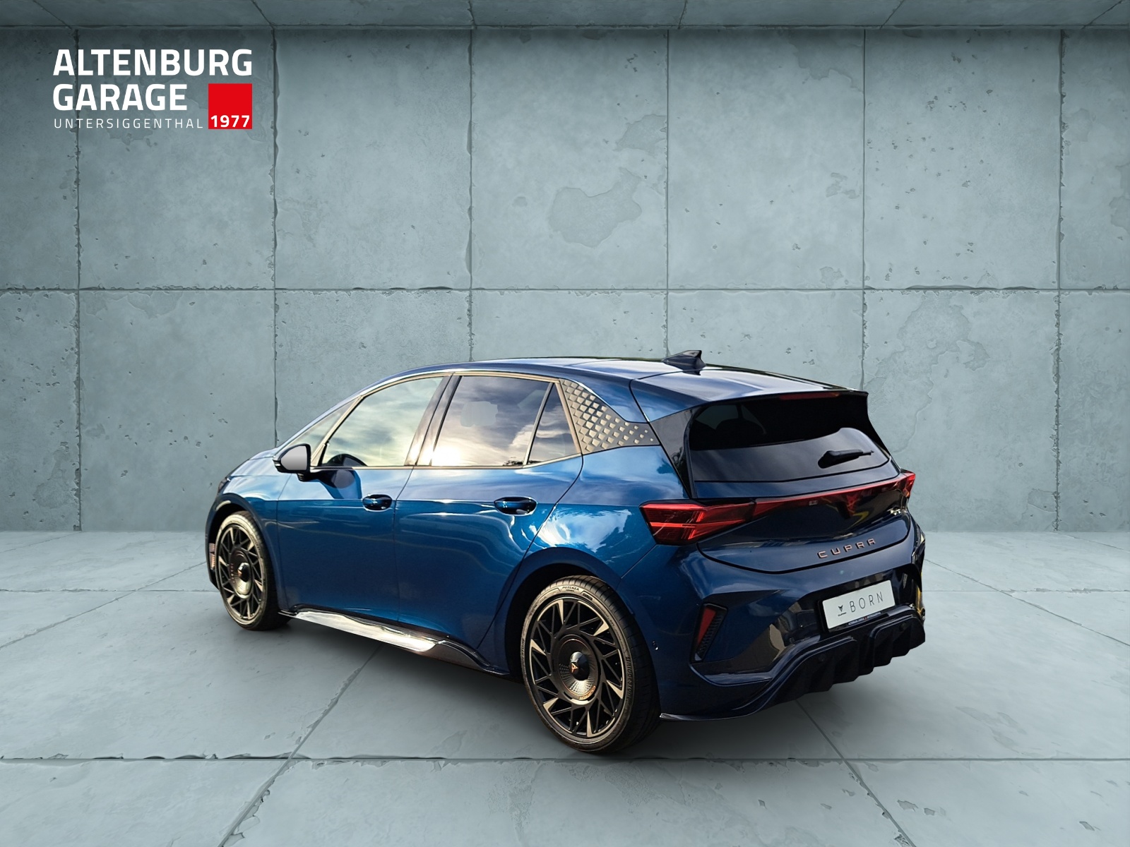 CUPRA Born 79 kWh Prime-showroom-element-2