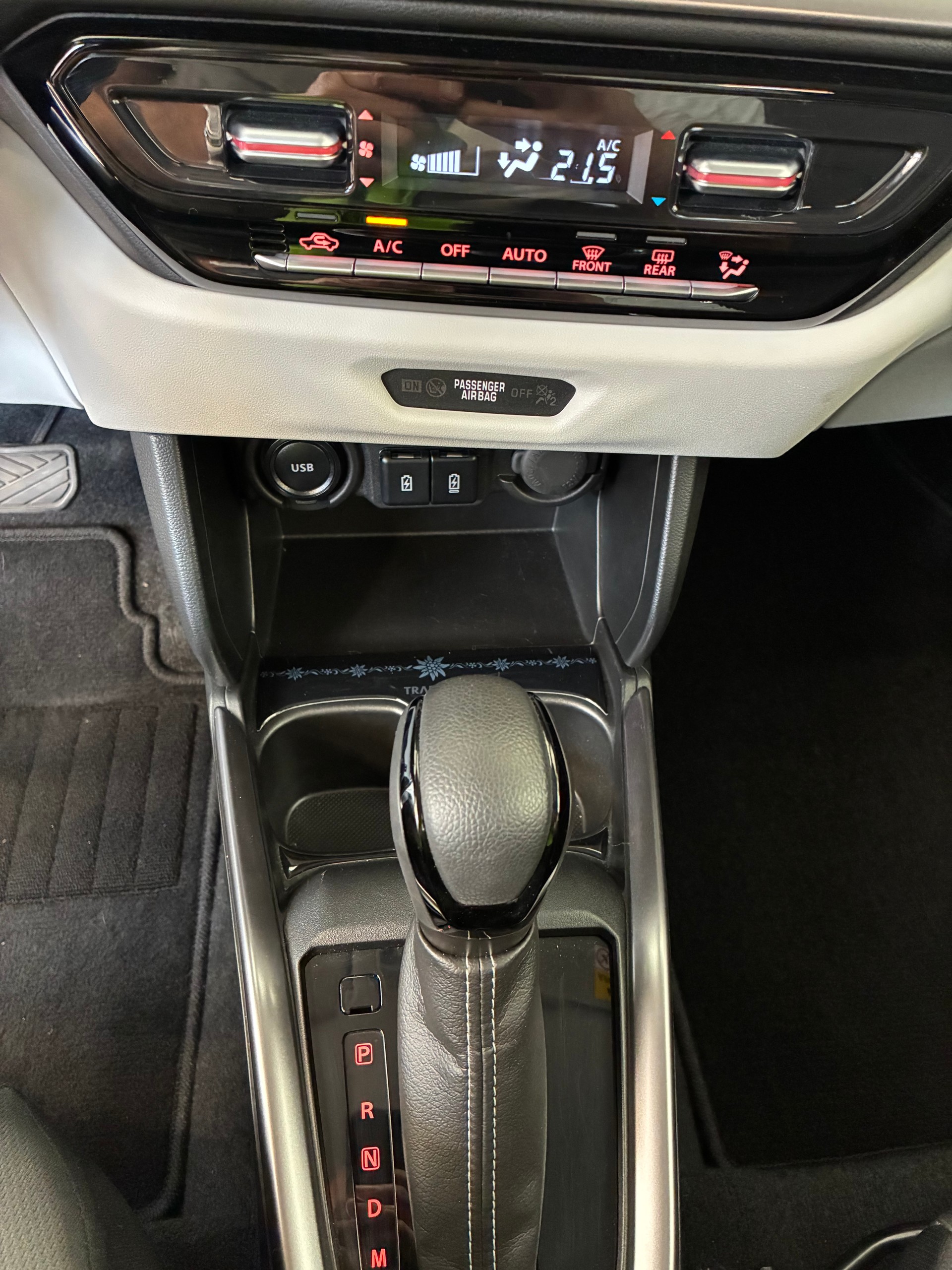 SUZUKI Swift 1.2 Tradizio Top Hybrid CVT-image-9
