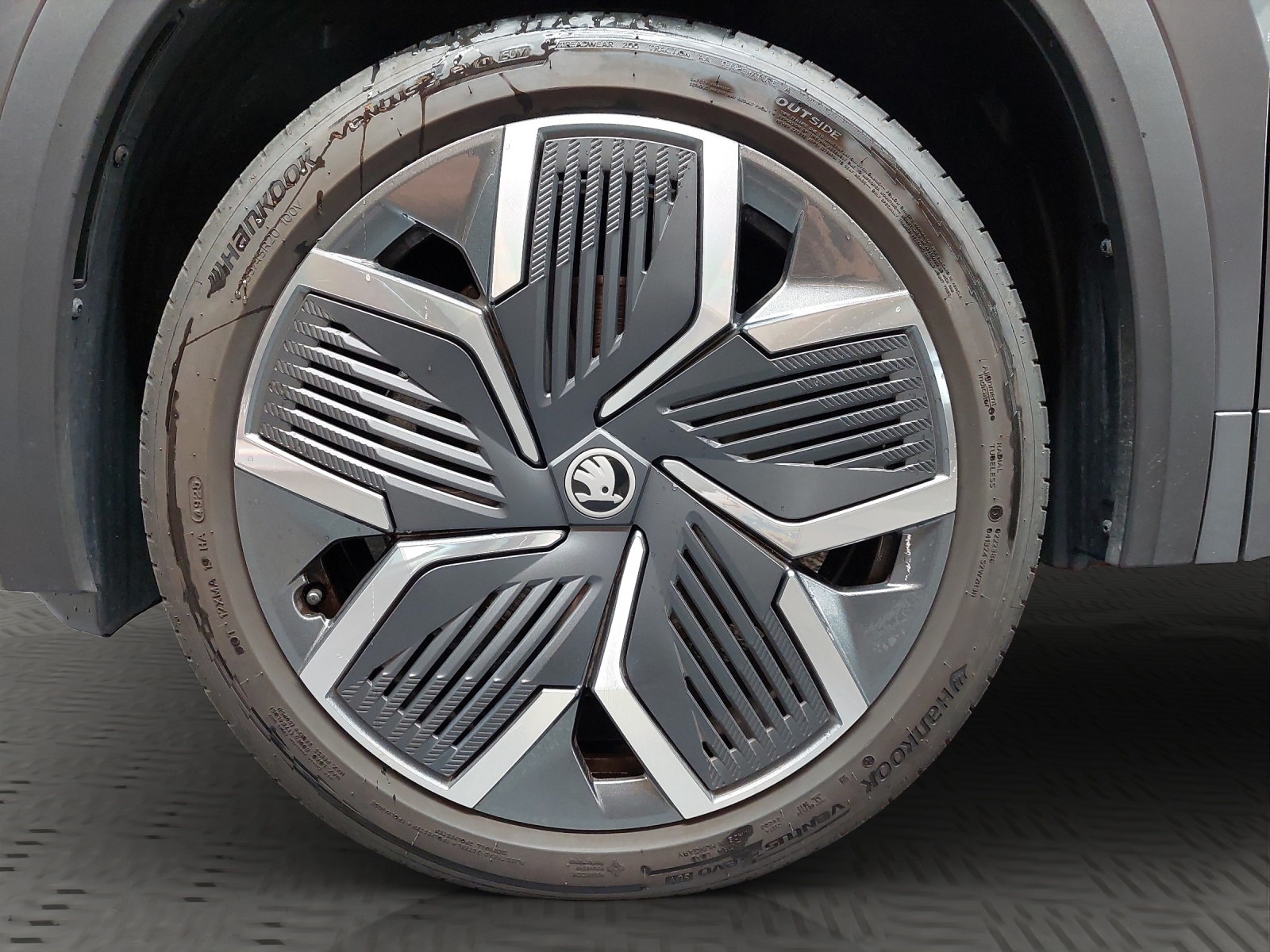 SKODA Kodiaq 2.0 TDI Sportline 4x4-image-14