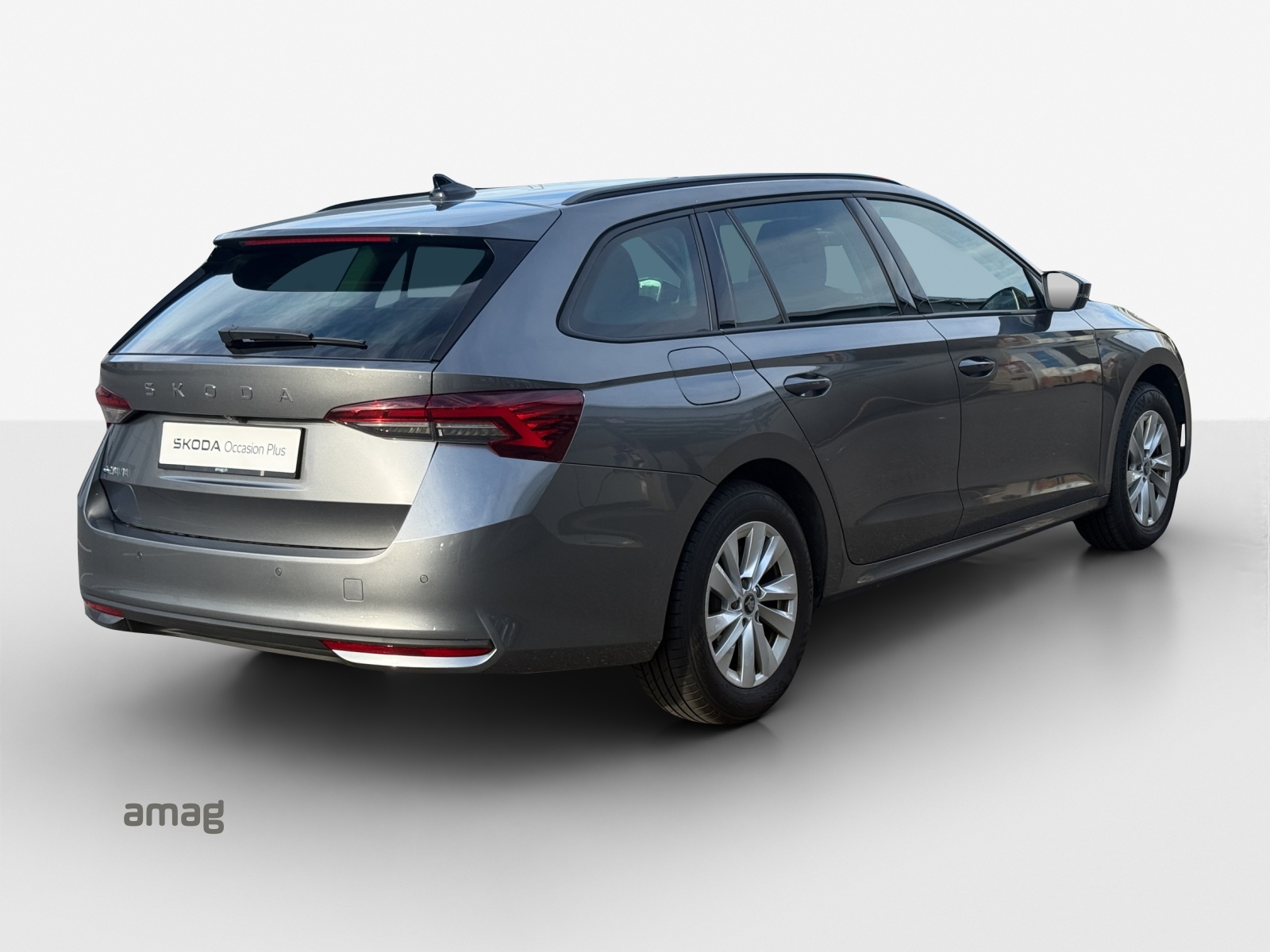 SKODA Octavia Combi 2.0 TDI DSG Selection-image-4
