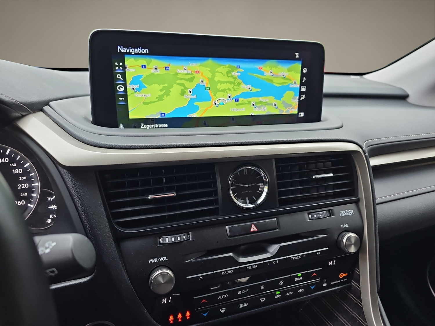 LEXUS RX 450h Excellence-image-12