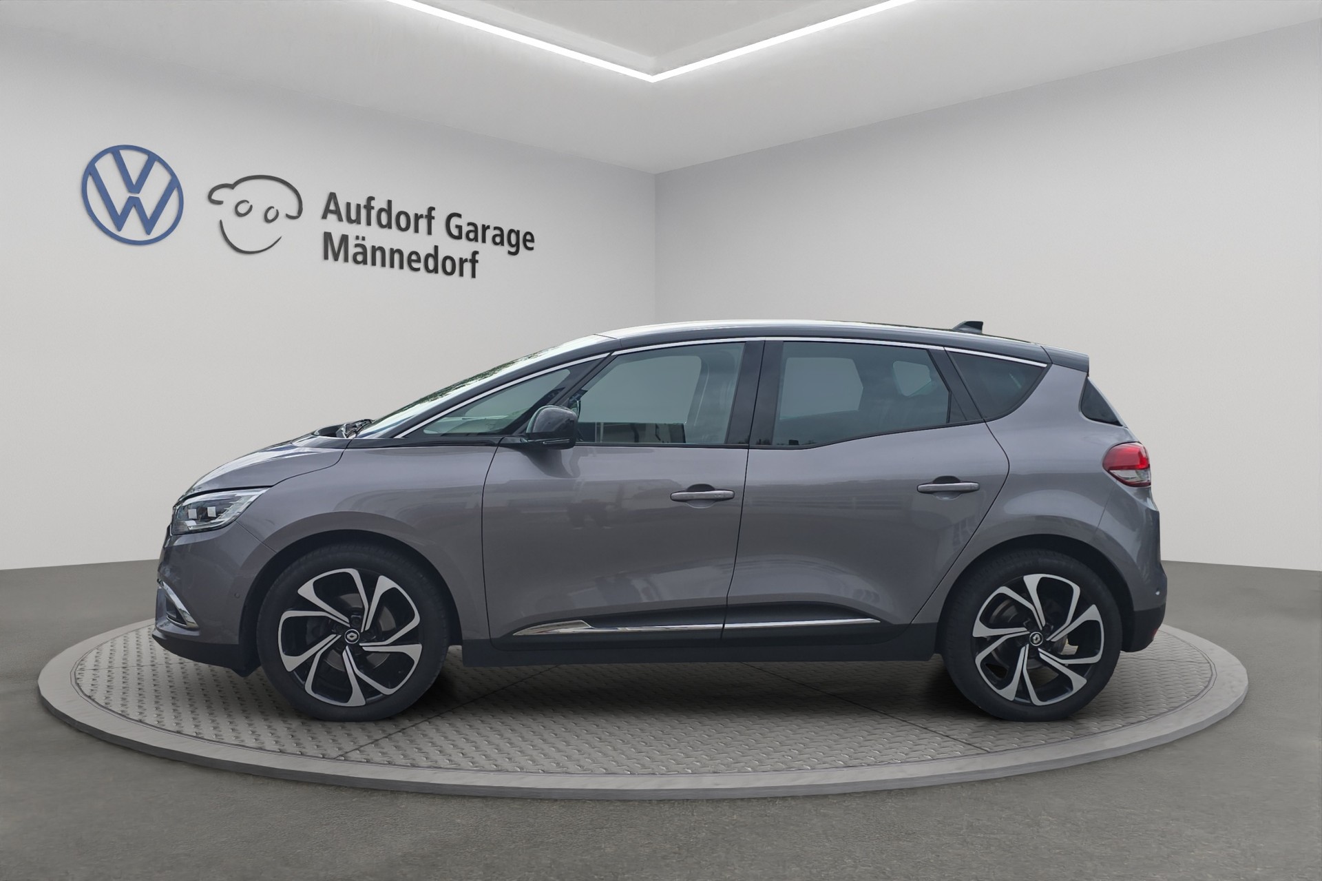RENAULT Scénic 1.3 16V Turbo Intens Pack Advantage EDC-image-2