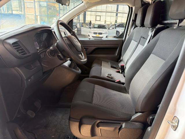 OPEL Vivaro Cargo 2.0 D Enjoy s/s L EN-image-7