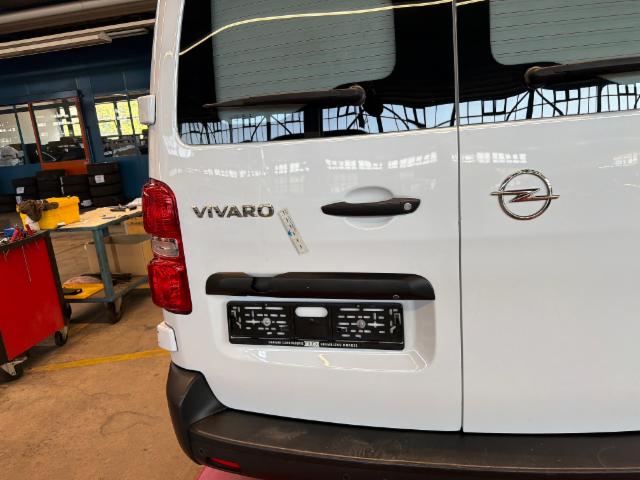 OPEL Vivaro Cargo 2.0 D Enjoy s/s L EN-image-4