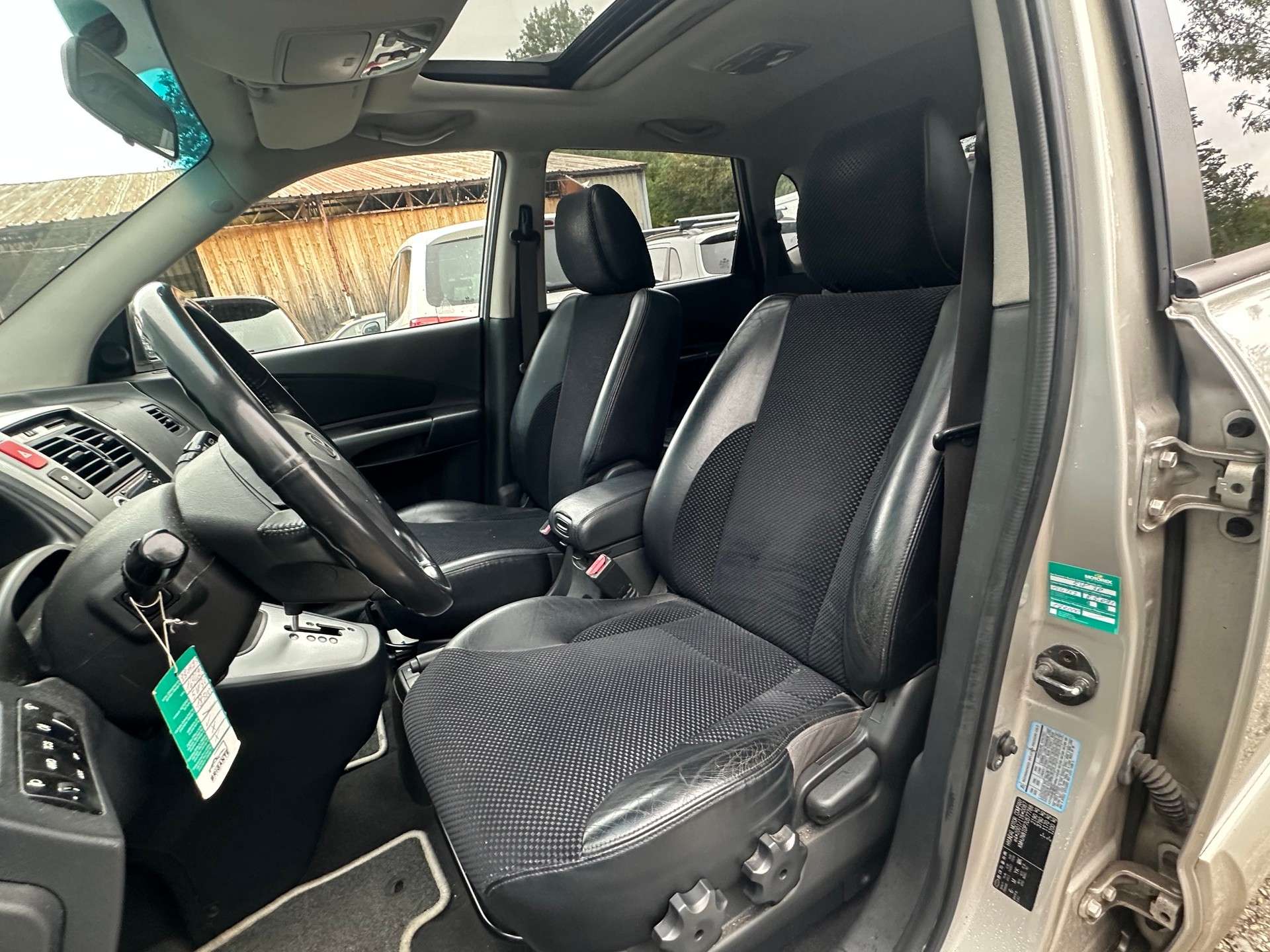 HYUNDAI Tucson 2.7 V6 Premium 4WD-image-11