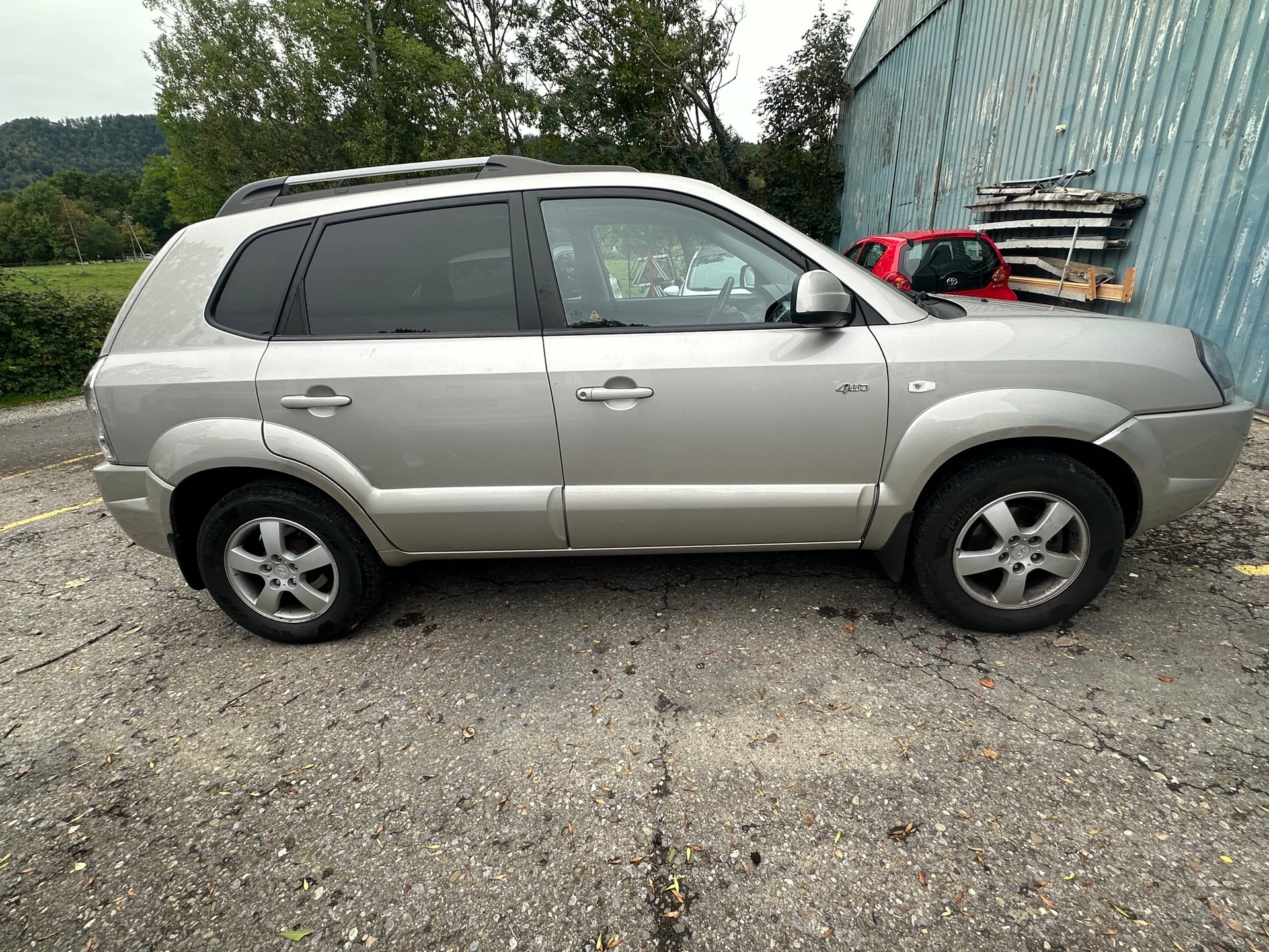 HYUNDAI Tucson 2.7 V6 Premium 4WD-image-7