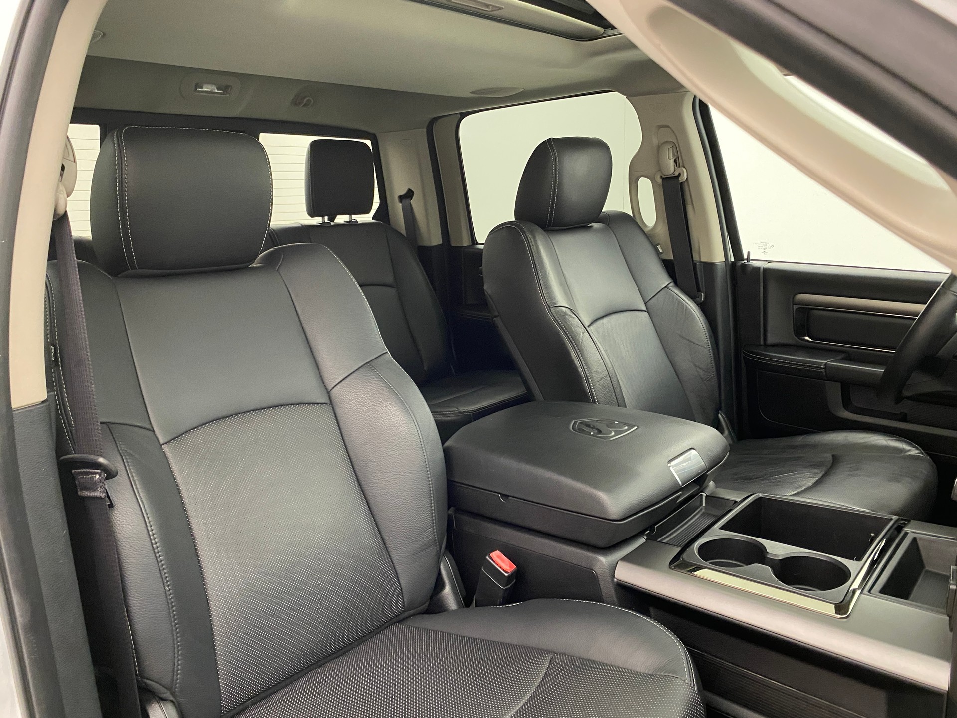 DODGE RAM 1500 5.7 Sport Crew Cab-image-10