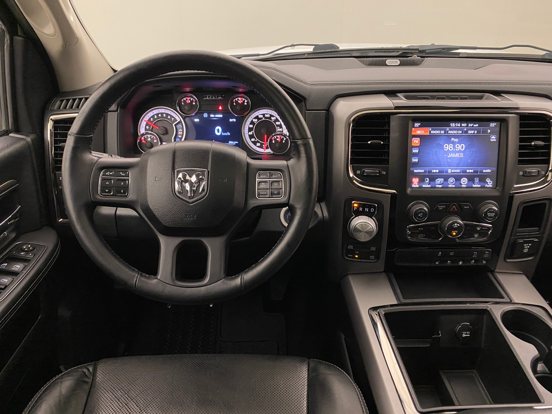 DODGE RAM 1500 5.7 Sport Crew Cab-image-7