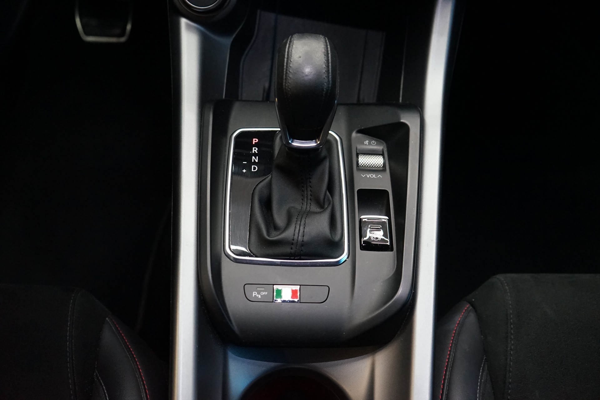 ALFA ROMEO Tonale 1.5 48V Hybrid Speciale-image-10