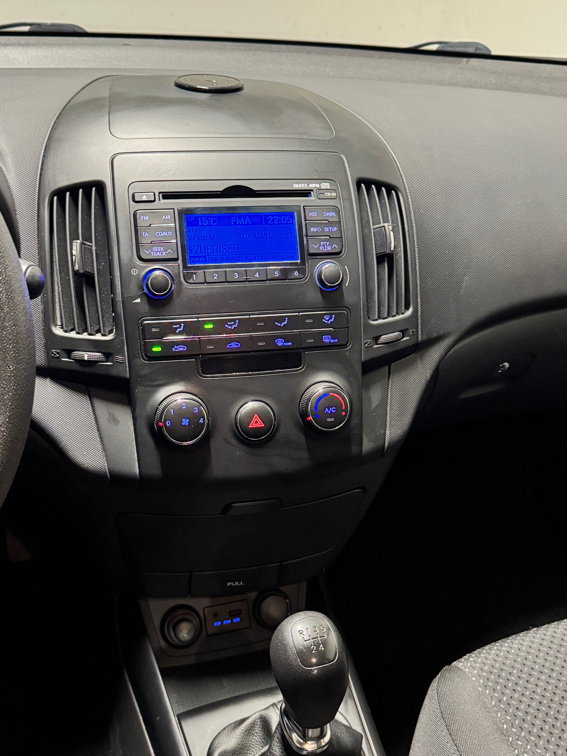 HYUNDAI i30 1.4 Comfort-image-10