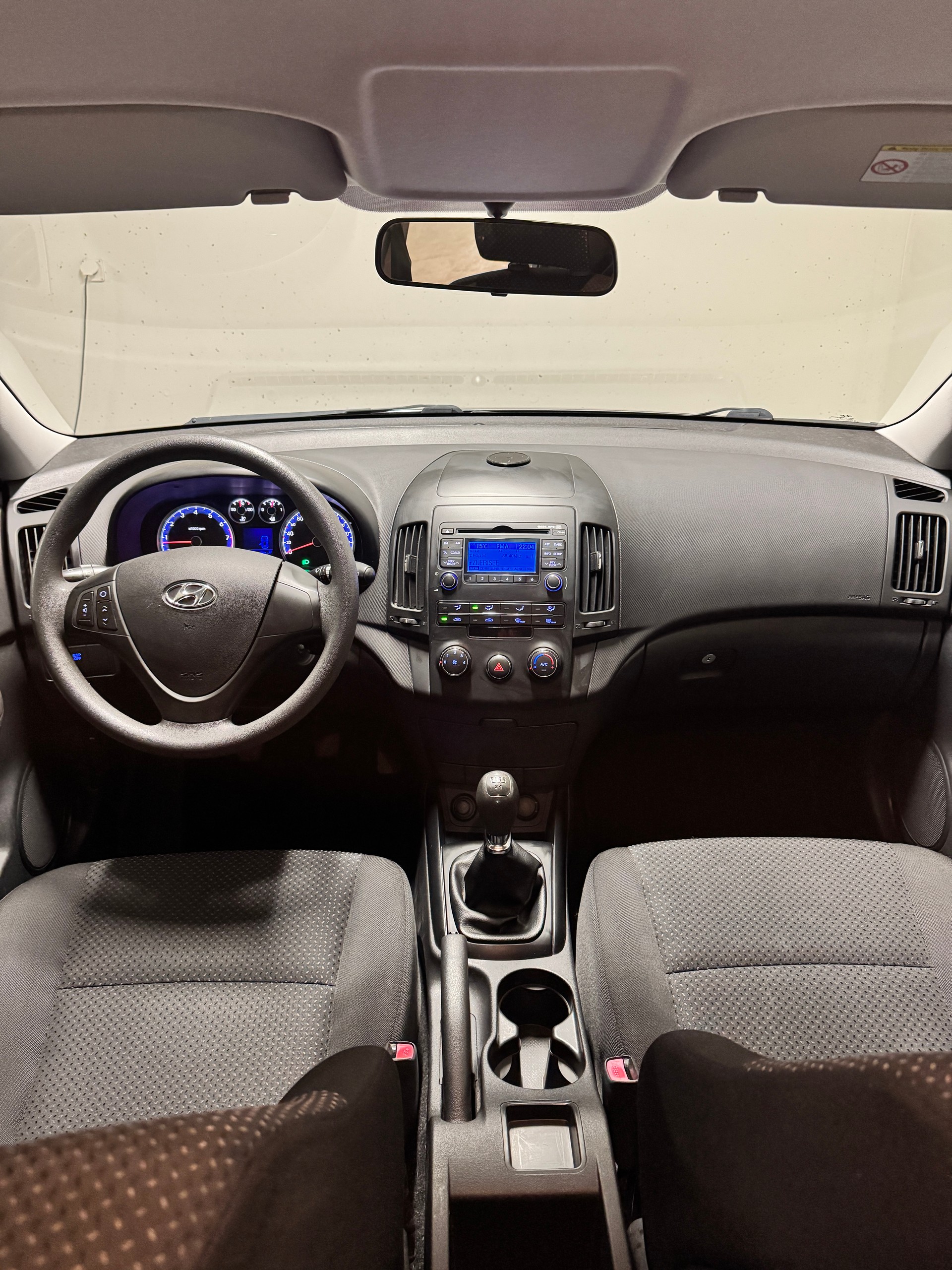 HYUNDAI i30 1.4 Comfort-image-8