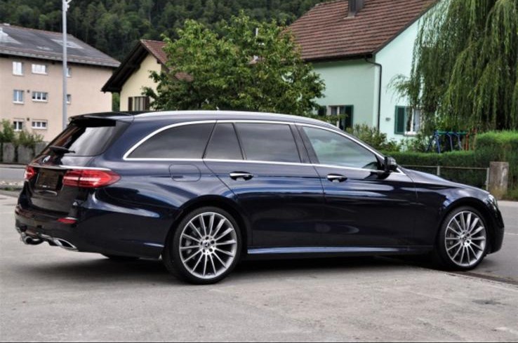MERCEDES-BENZ E 200 AMG Line 4matic-image-1