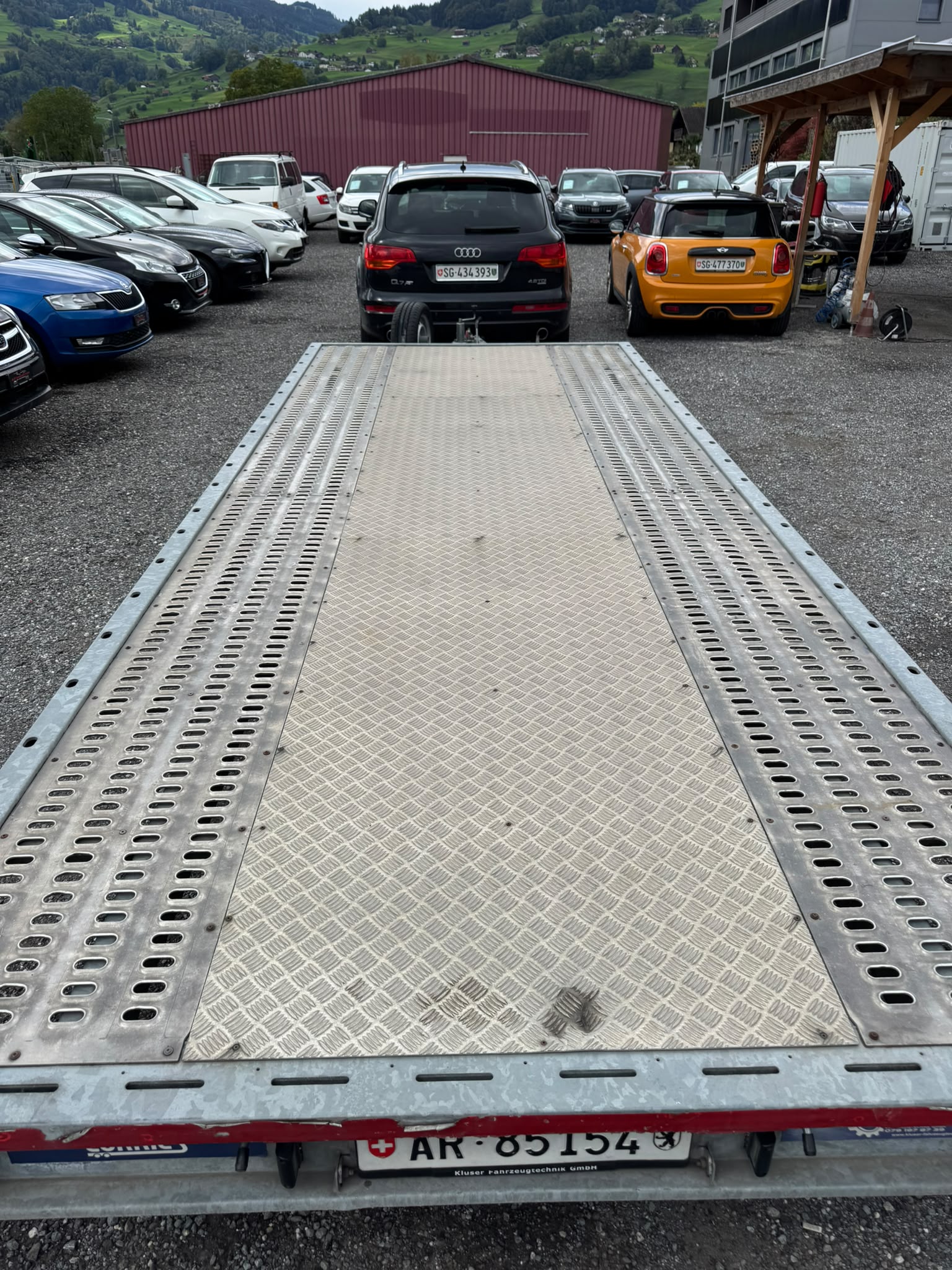 LORRIES S221-image-4